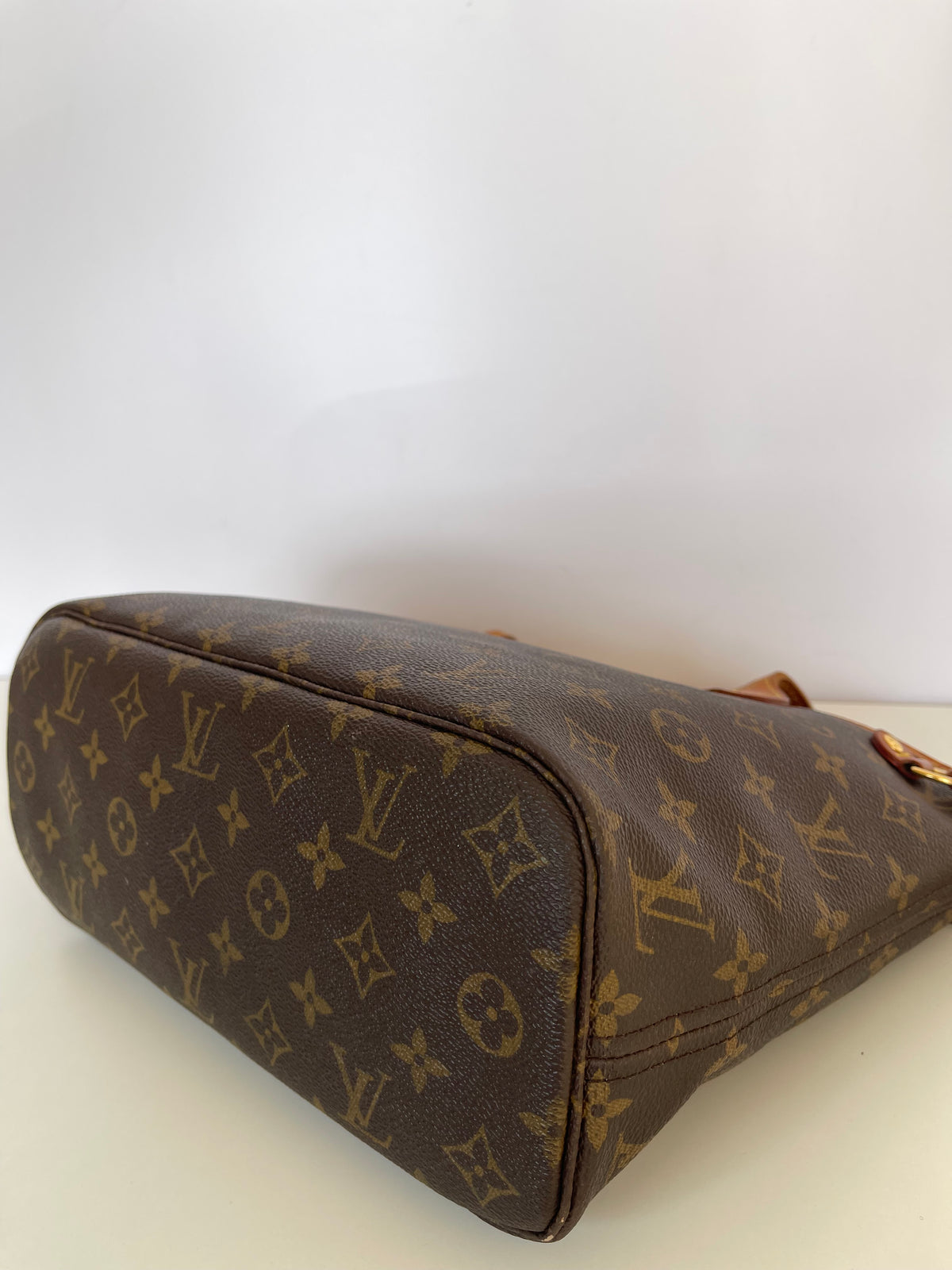 Louis Vuitton Neverfull PM Monogram Canvas