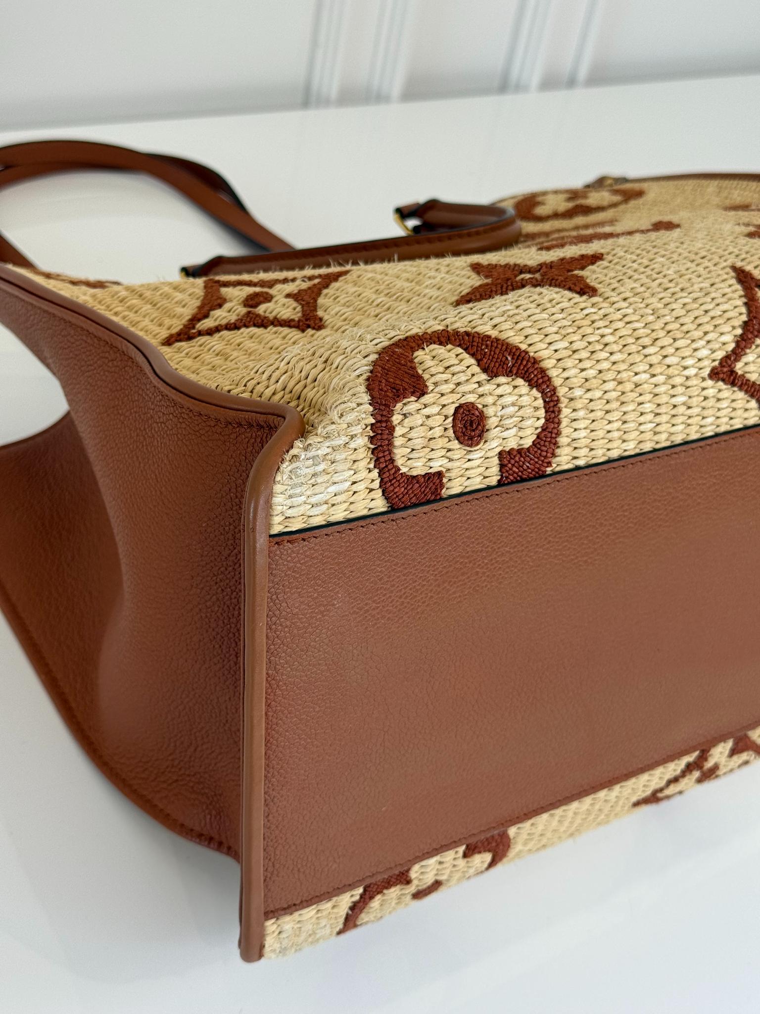 Louis Vuitton OnTheGo GM Giant Tan Monogram Raffia