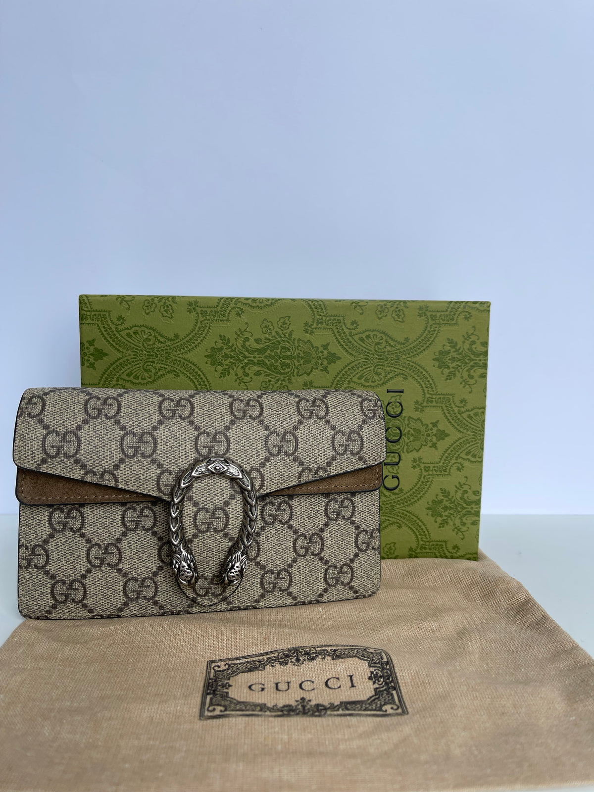 Gucci Dionysus GG Supreme Super Mini Bag