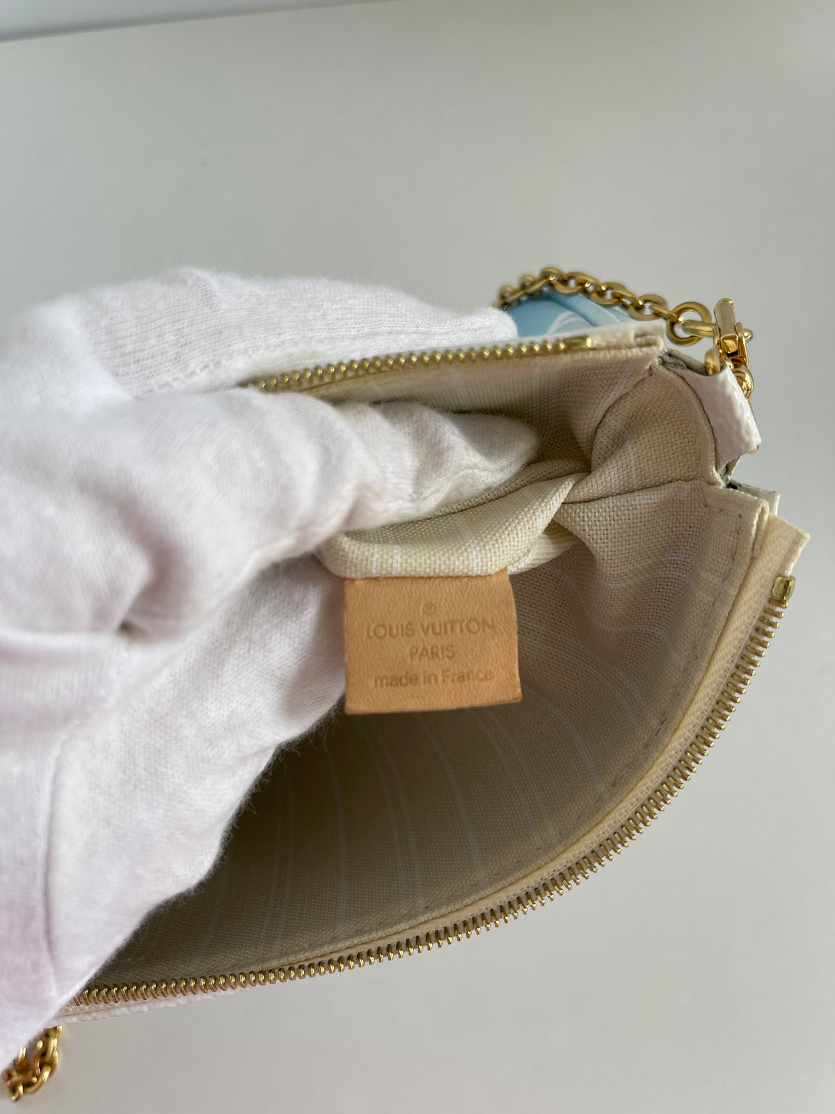 Louis Vuitton Monogram Giant By The Pool Multi Pochette Accessories Blue