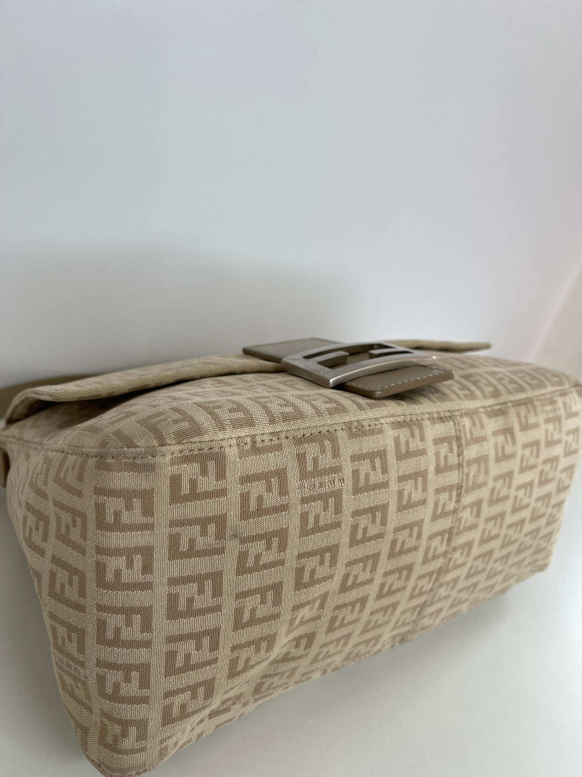 Fendi Jacquard Mamma Baguette Brown White Beige Cream