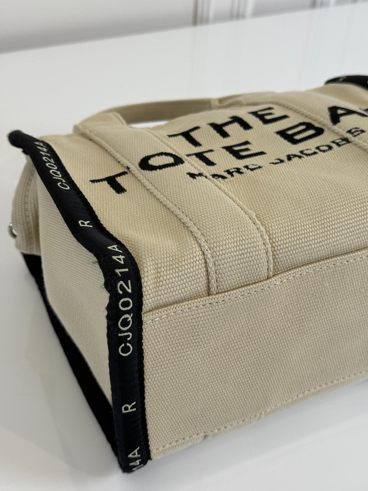 Marc Jacobs The Jacquard Small Tote Bag Beige