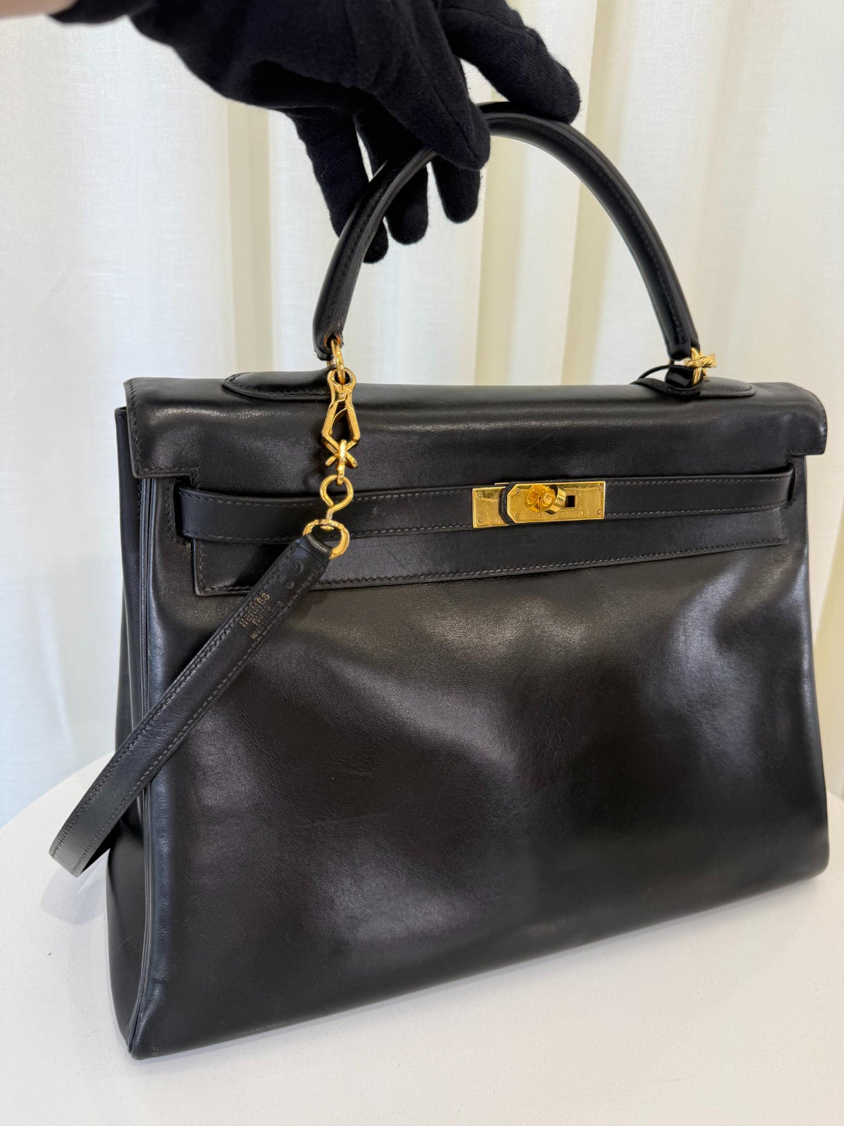 Hermès Vintage Kelly 35 Retourne Black Box GHW