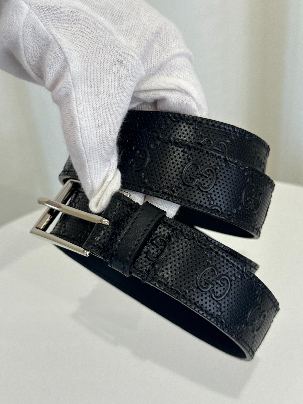 Gucci Piuma Calfskin Jumbo GG Embossed Belt Black