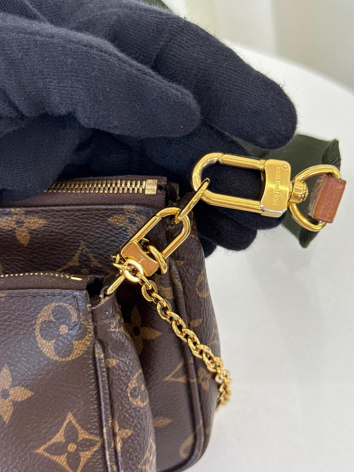 Louis Vuitton Multi Pochette Accessoires Khaki Strap Monogram Canvas