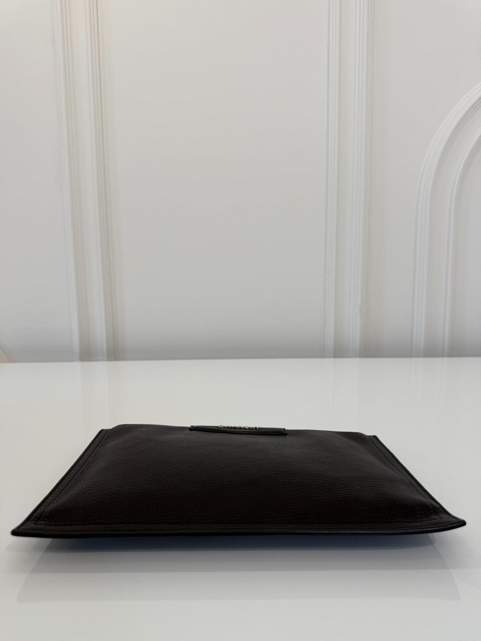 Givenchy Antigona Black Grained Goatskin Leather Pouch