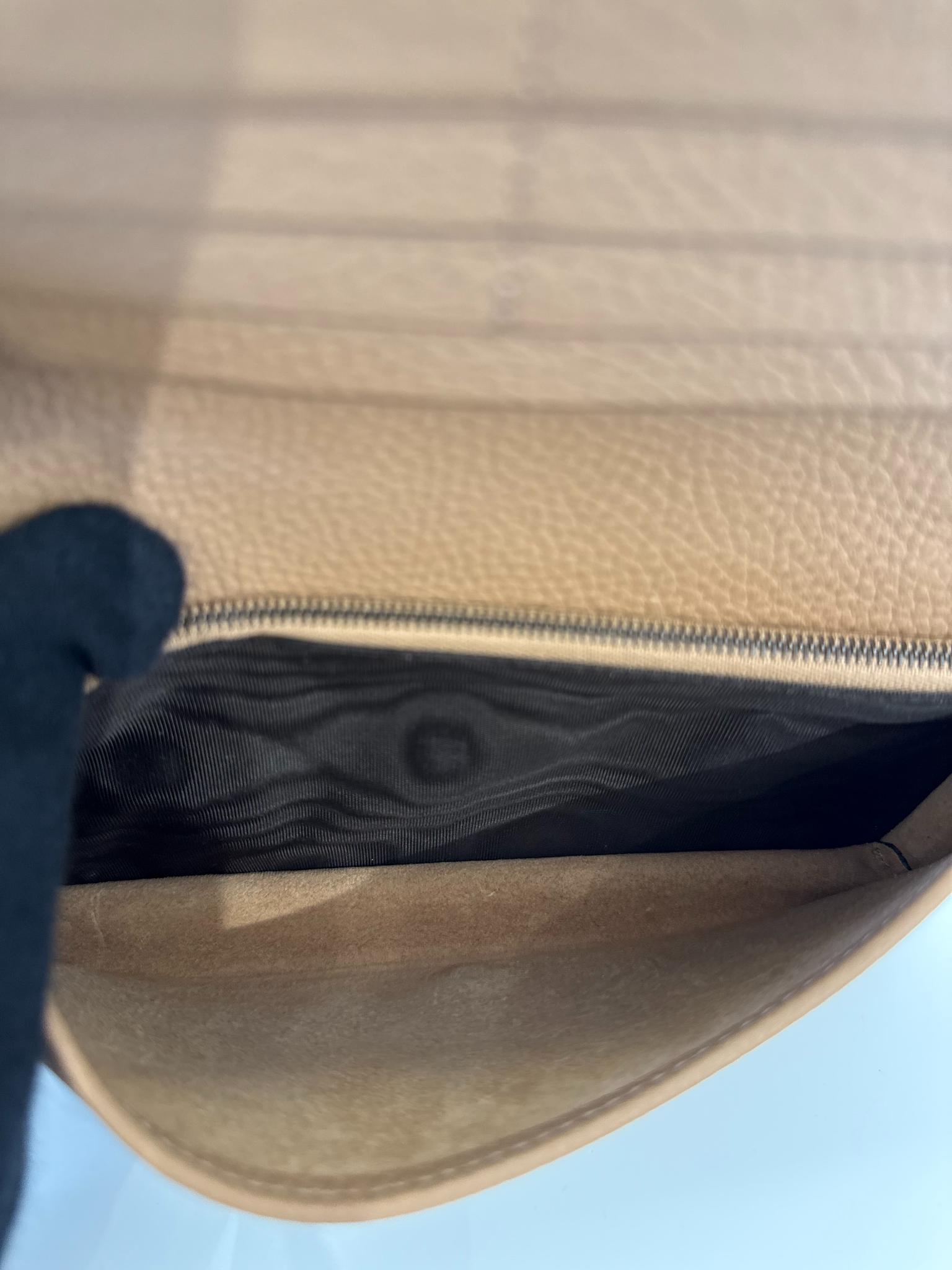 Gucci Interlocking G Python Bow Beige Leather Wallet on Chain