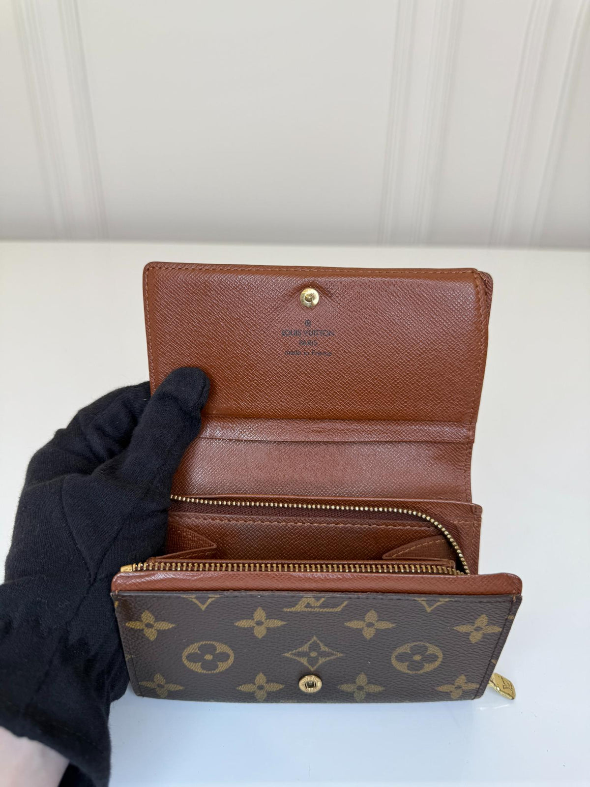 Louis Vuitton Zipped Compact Wallet Monogram Canvas