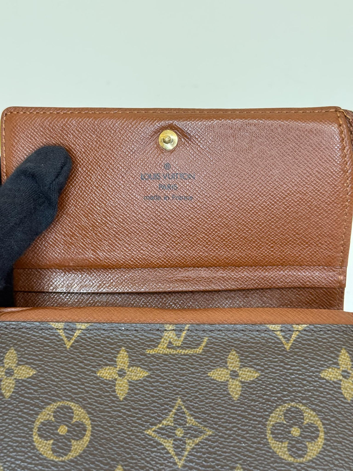Louis Vuitton Zipped Compact Wallet Monogram Canvas