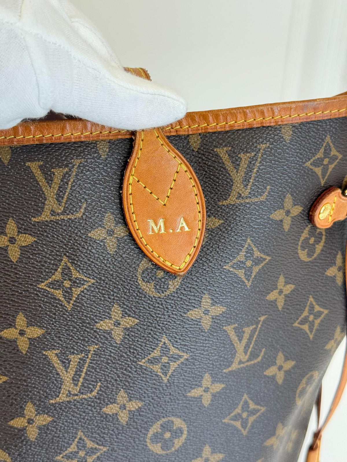 Louis Vuitton Neverfull MM Monogram Canvas