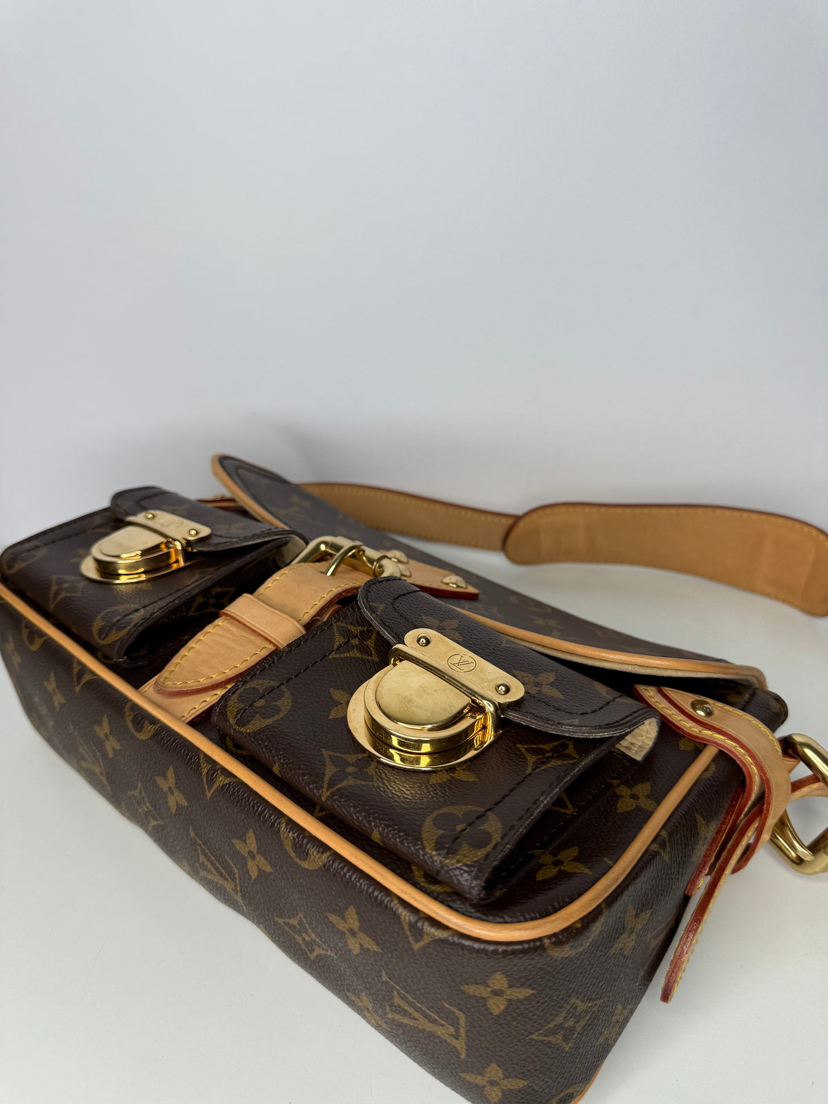Louis Vuitton Hudson PM Monogram Canvas
