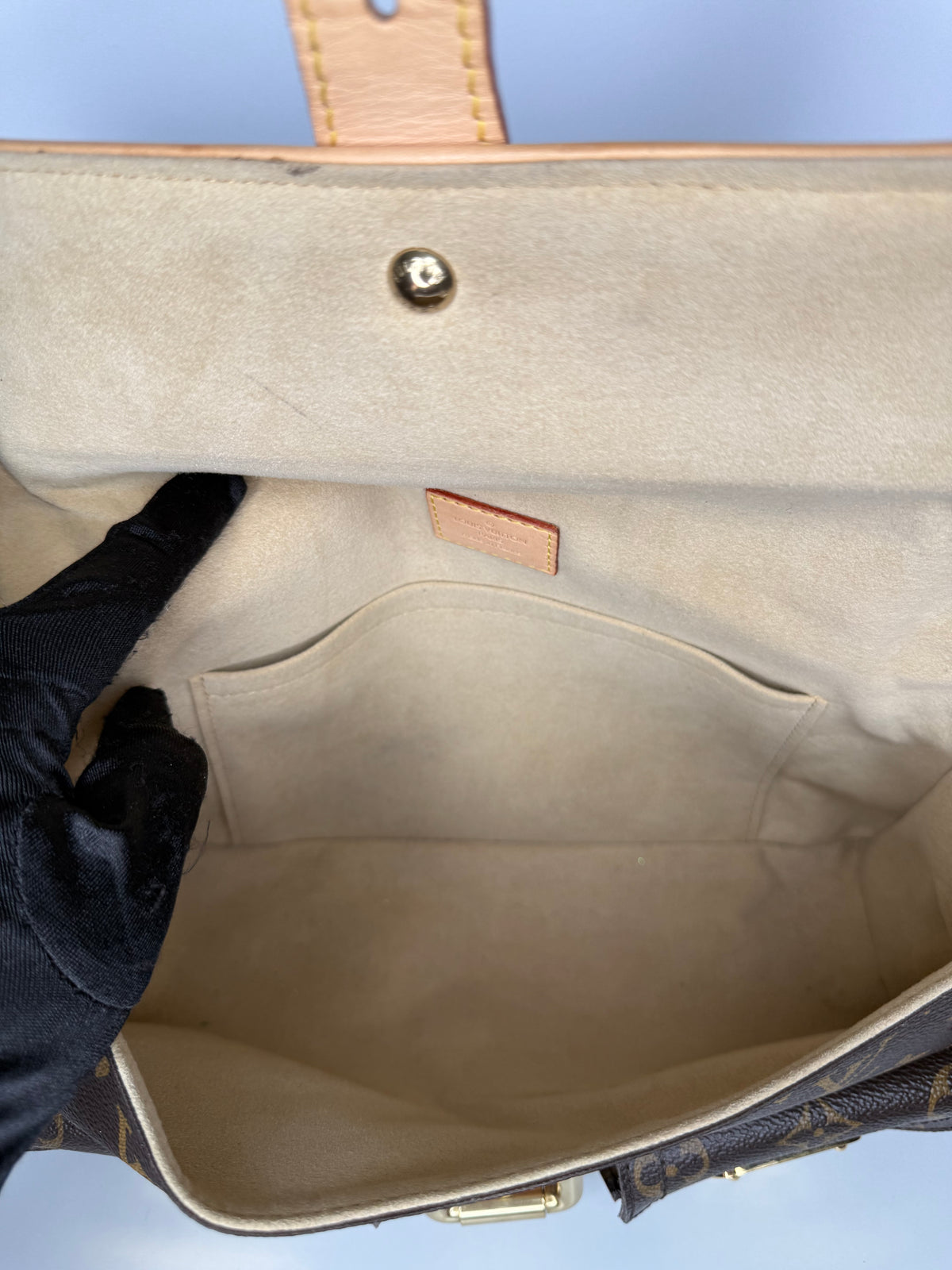 Louis Vuitton Hudson PM Monogram Canvas