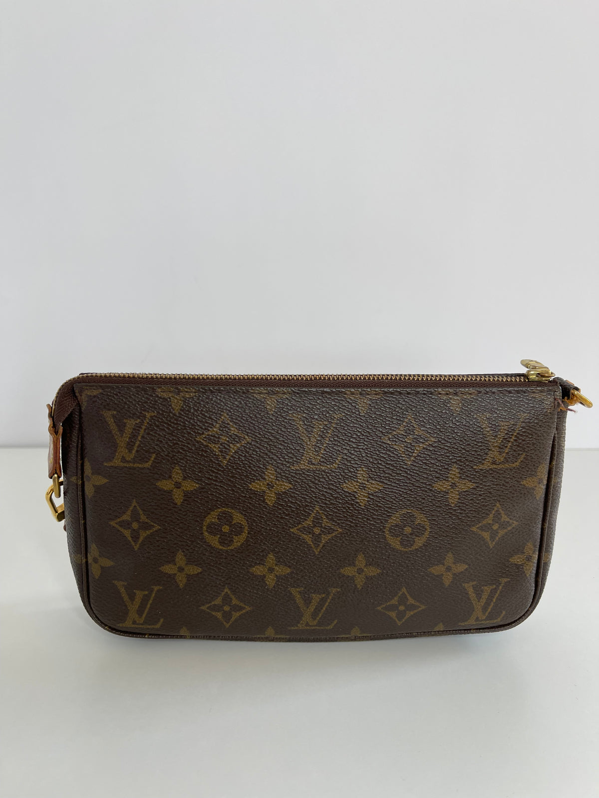Louis Vuitton Pochette Accessoires Monogram Canvas