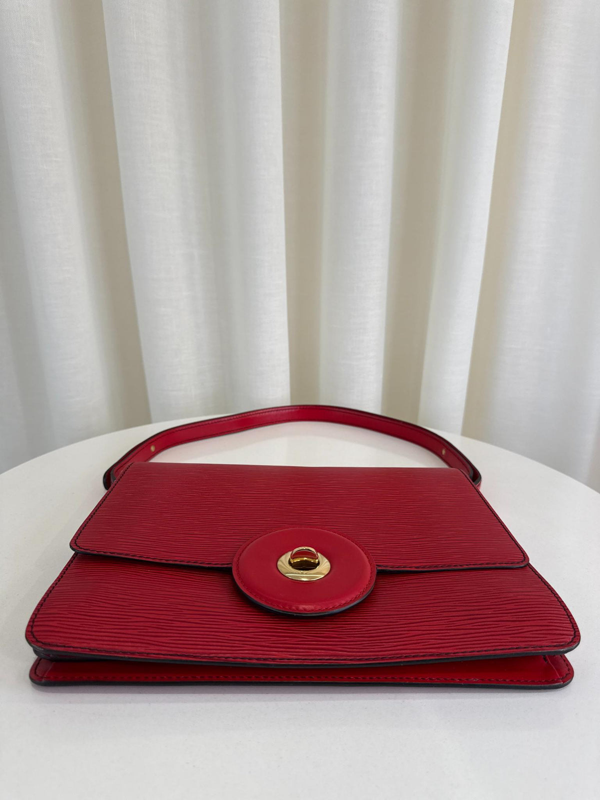 Louis Vuitton Red Epi Leather Friedland Shoulder Bag