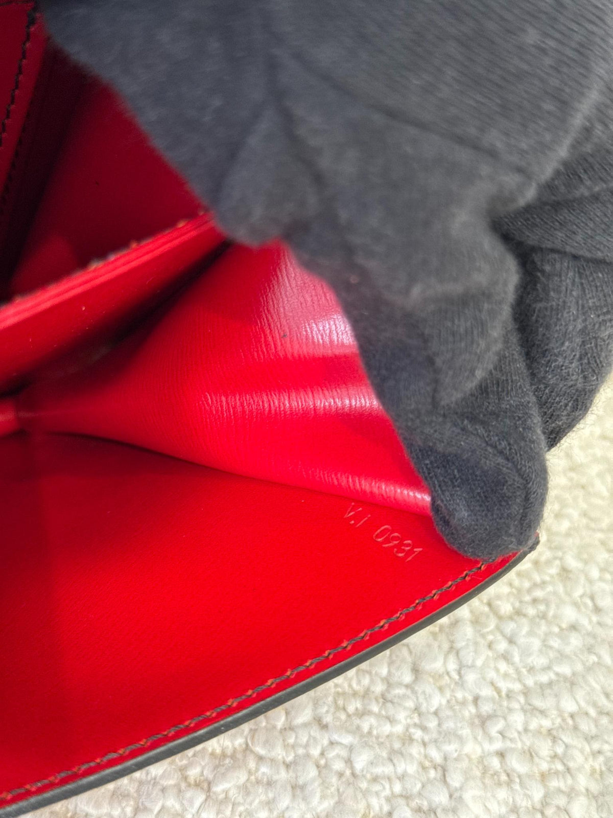 Louis Vuitton Red Epi Leather Friedland Shoulder Bag