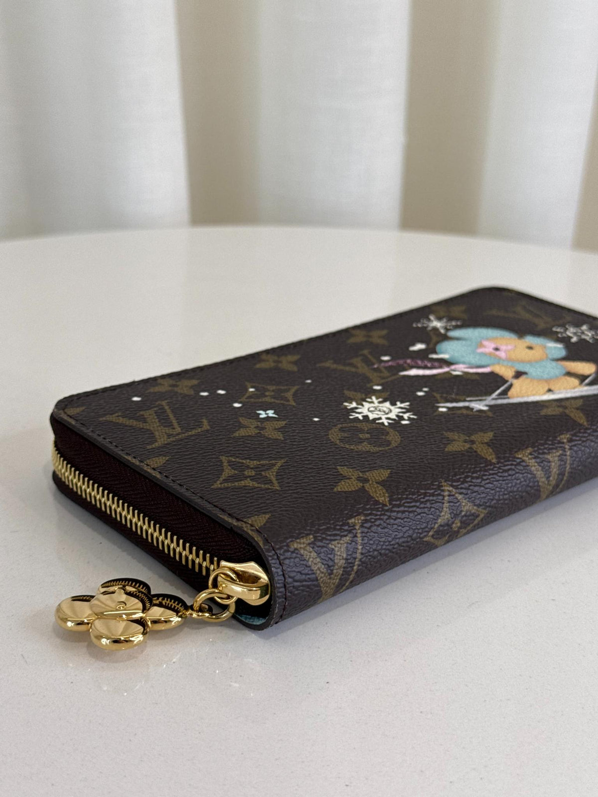 Louis Vuitton x Vivienne Winter Holiday Zippy Wallet Monogram/Azur Frost