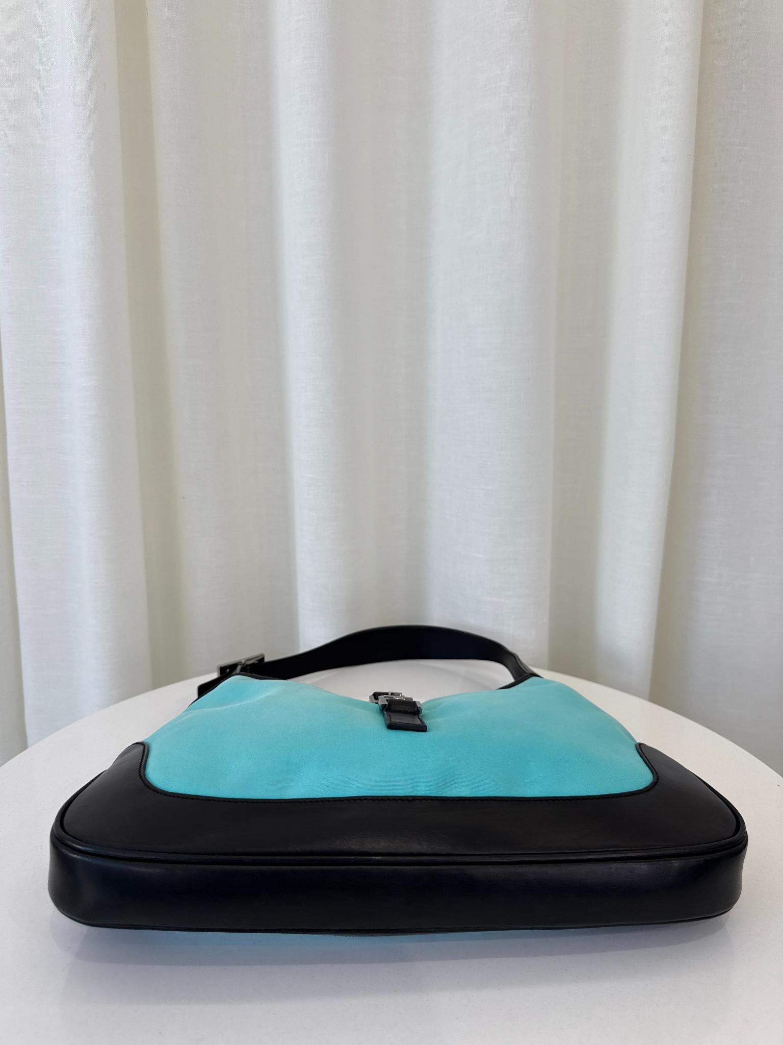 Gucci By Tom Ford Turquoise Nylon Medium Vintage Jackie l