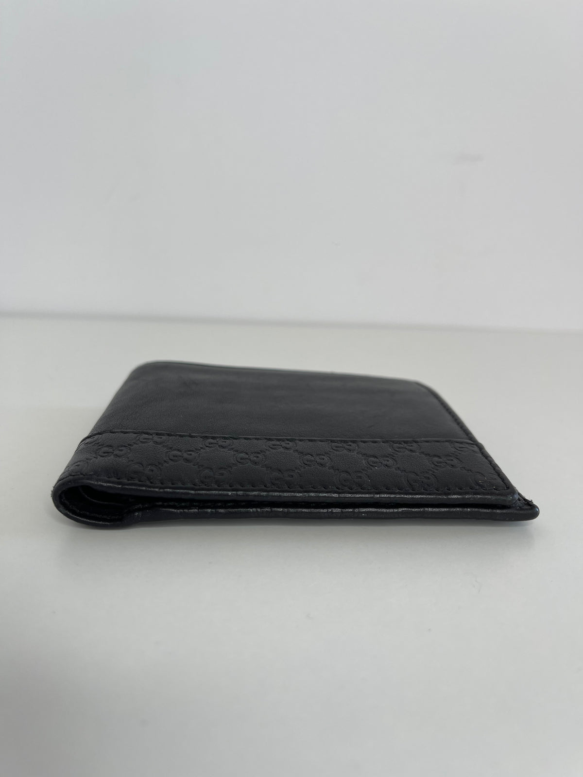 Gucci Microguccissima Trim Bi-Fold Wallet Black
