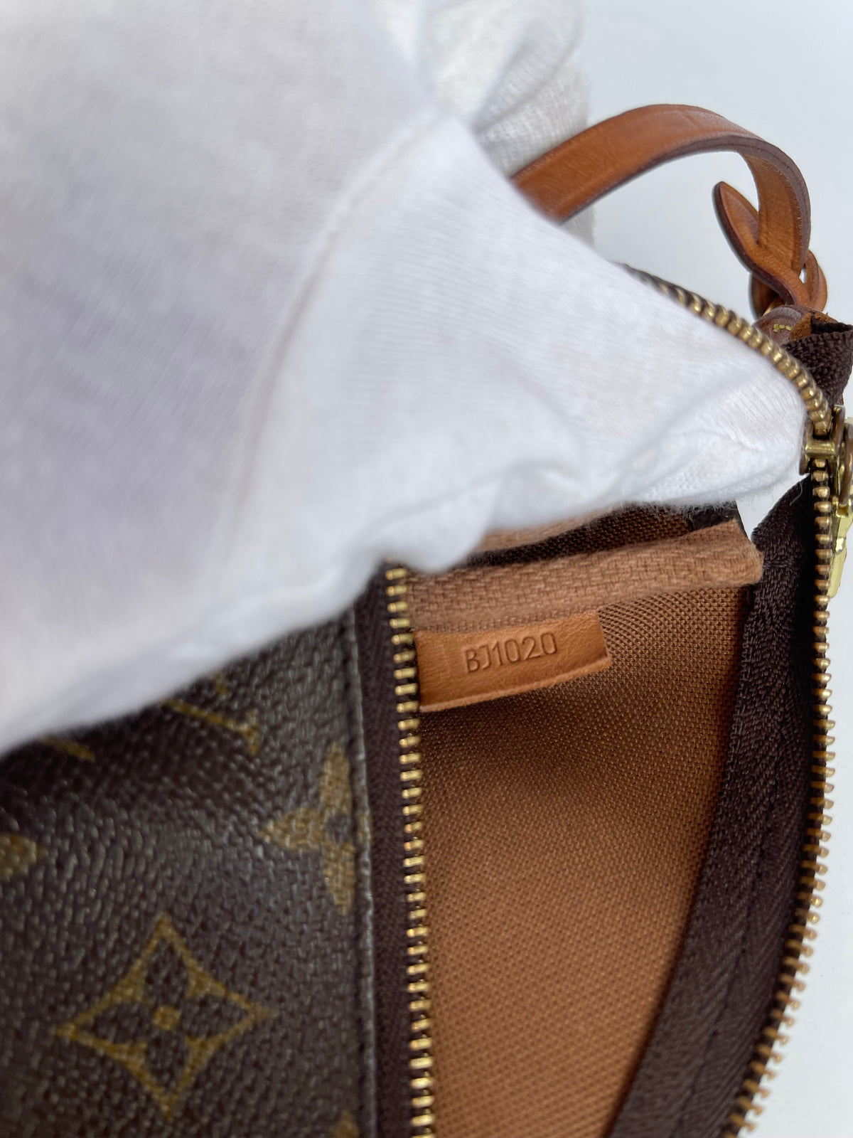 Louis Vuitton Pochette Accessories Monogram Canvas