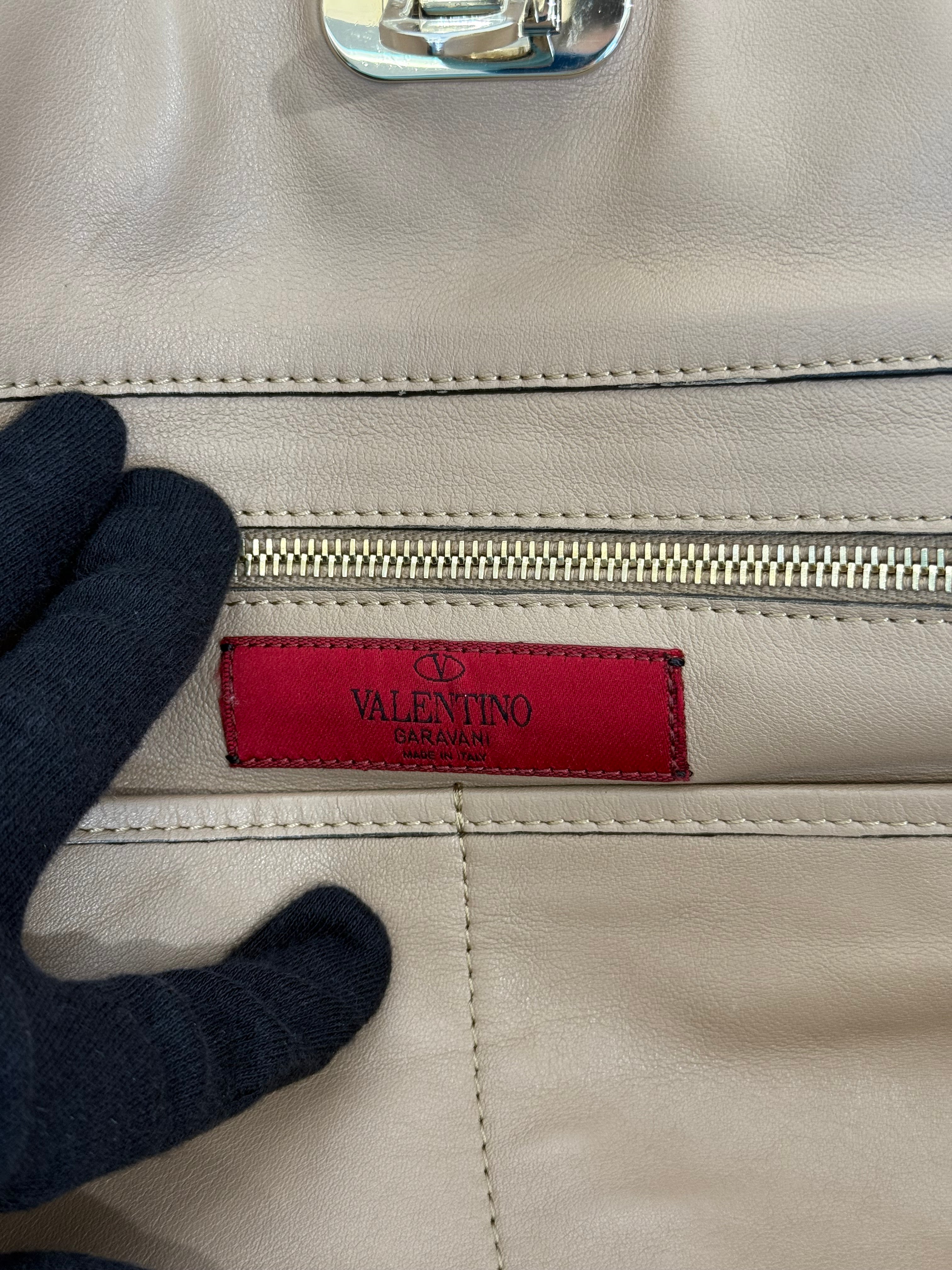 Valentino Garavani Medium Rockstud Tote Bag Beige