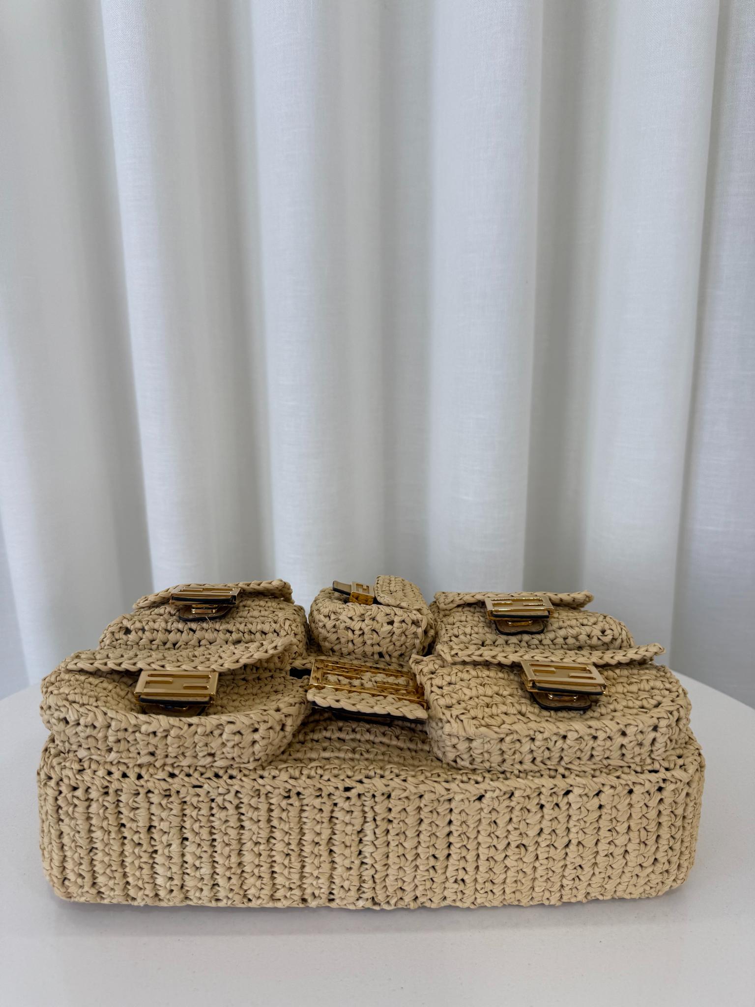Fendi Baguette Multipocket Natural Straw Crochet