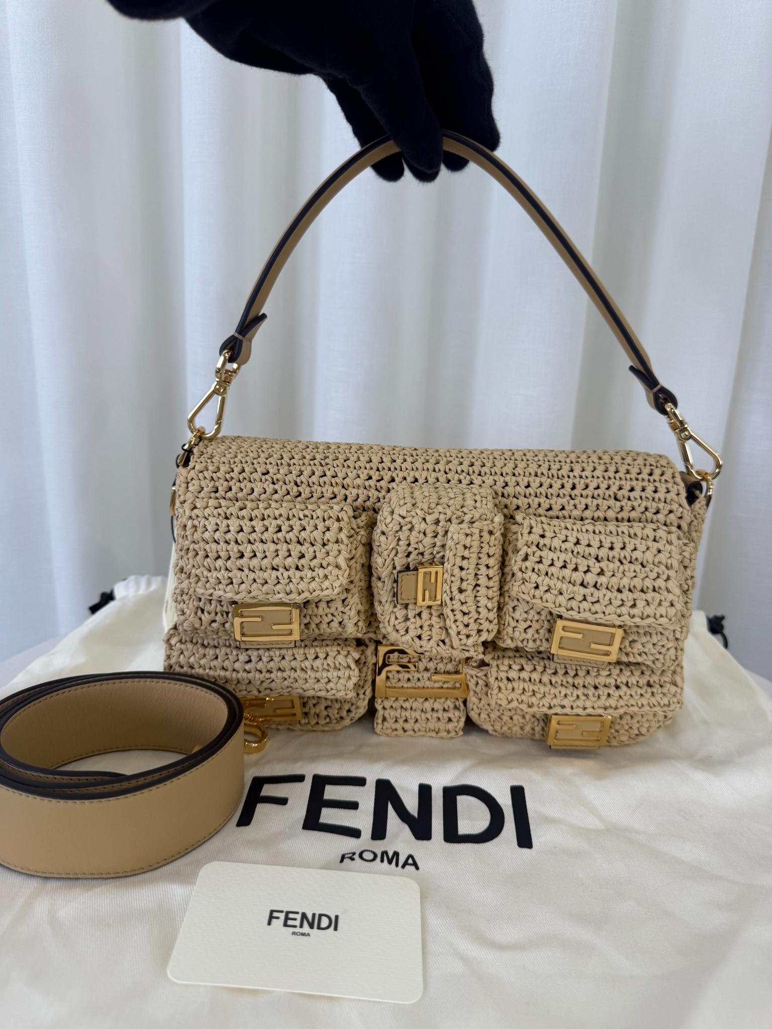 Fendi Baguette Multipocket Natural Straw Crochet