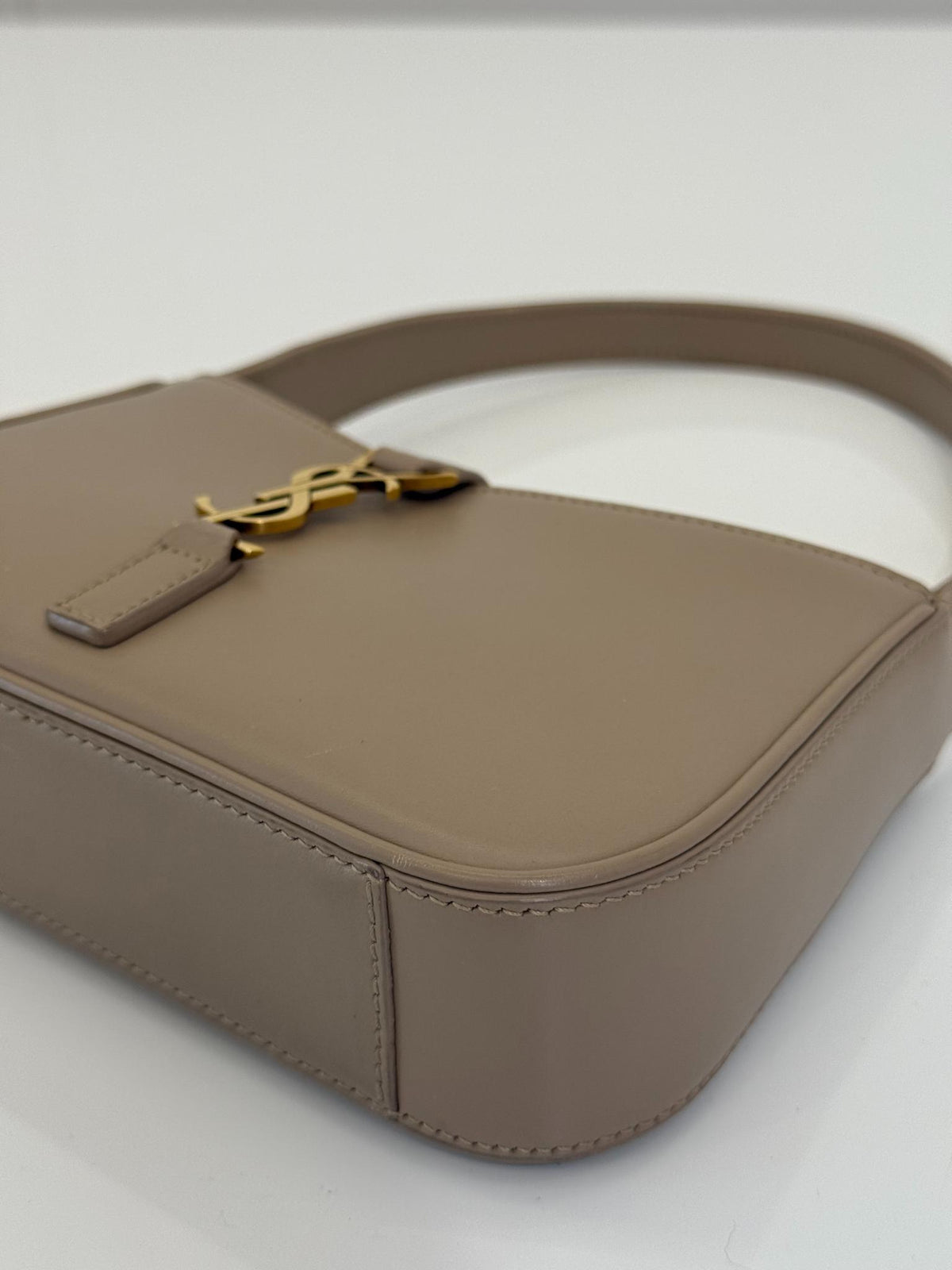 Saint Laurent Le 5 À 7 Smooth Leather Mini Hobo Bag