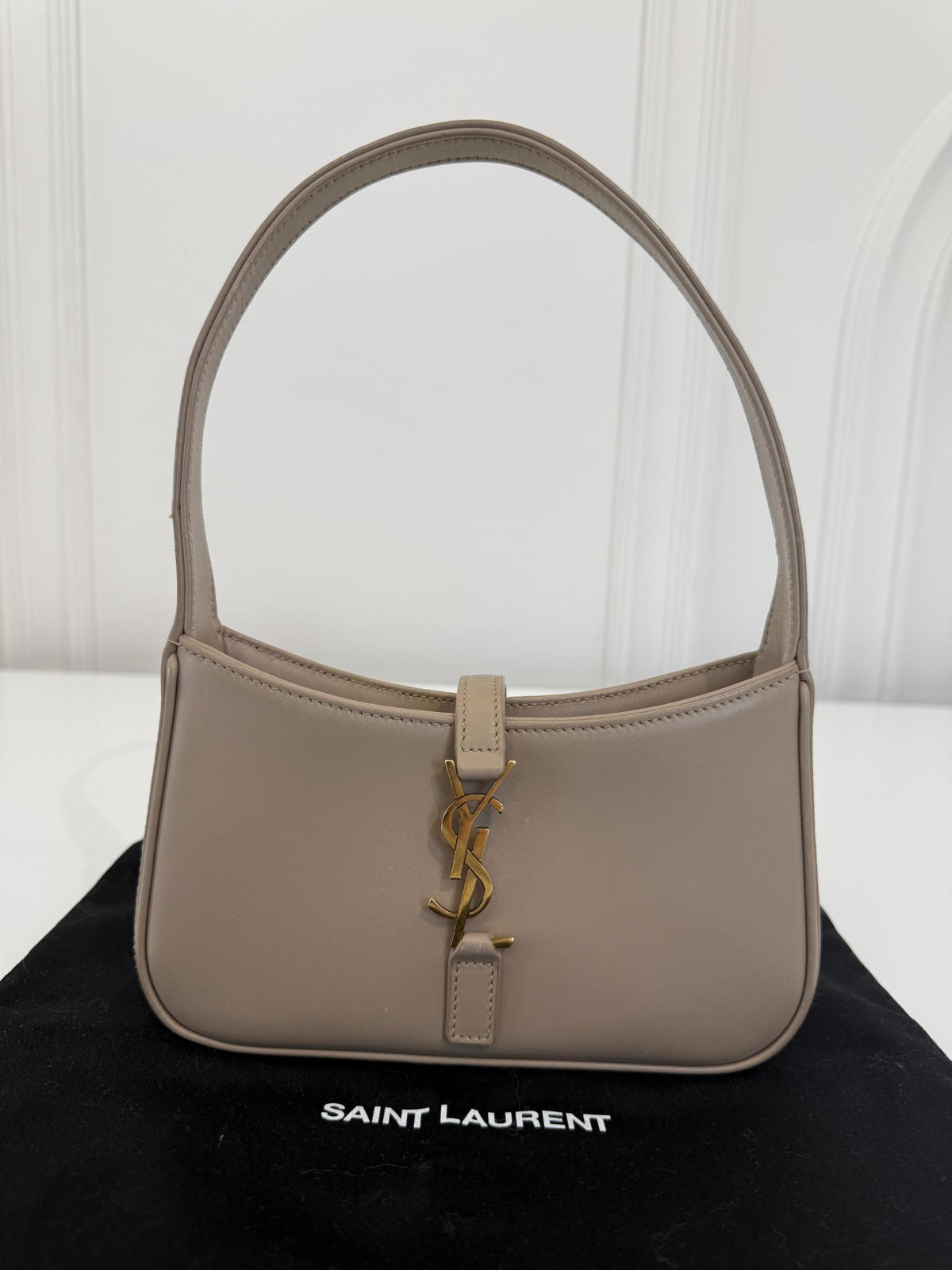 Saint Laurent Le 5 À 7 Smooth Leather Mini Hobo Bag