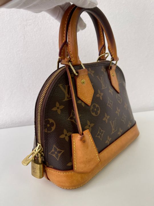 Louis Vuitton Alma BB Monogram Canvas