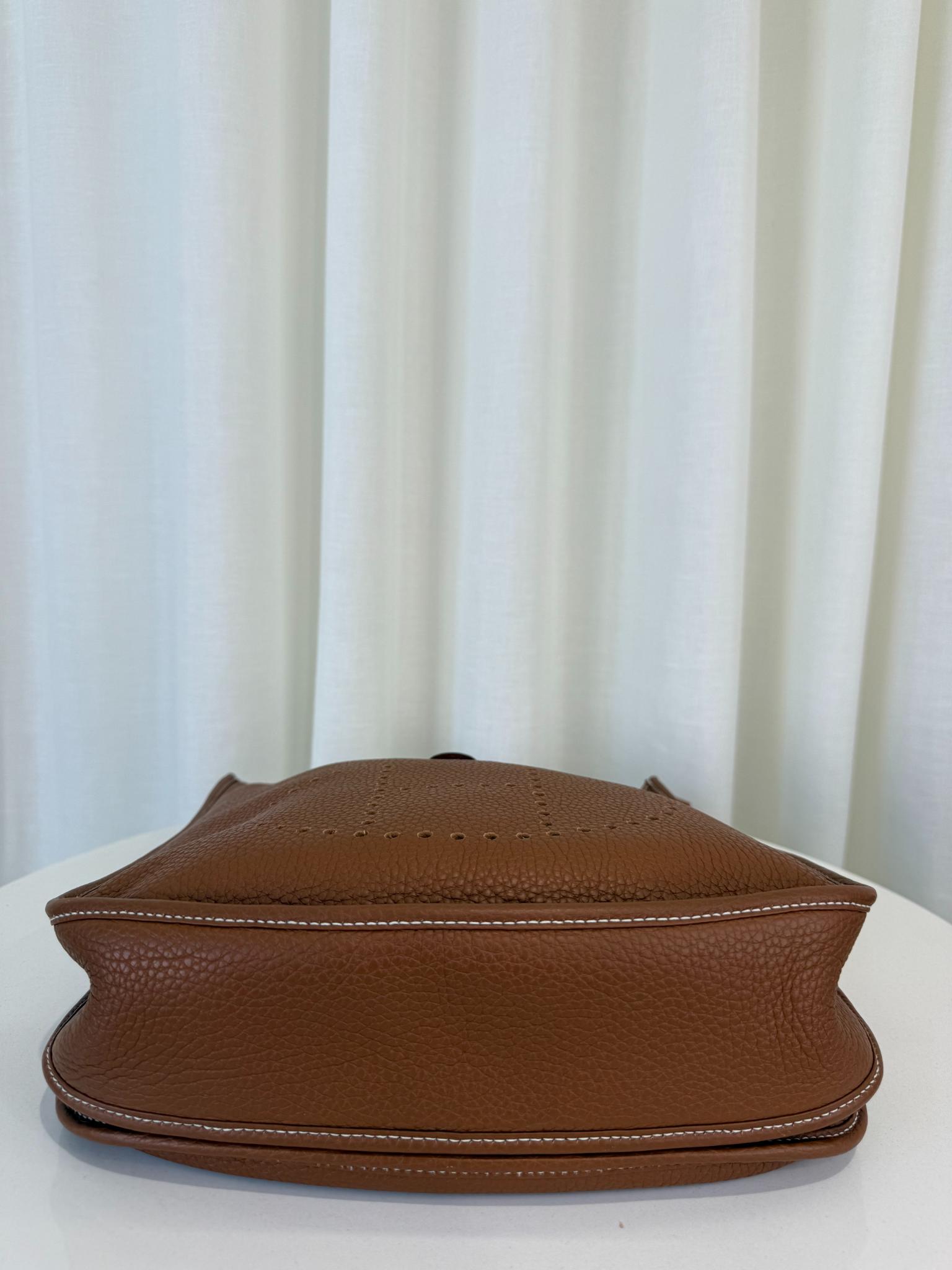 Hermès Evelyne III 29 Gold Clemence Leather Palladium Hardware