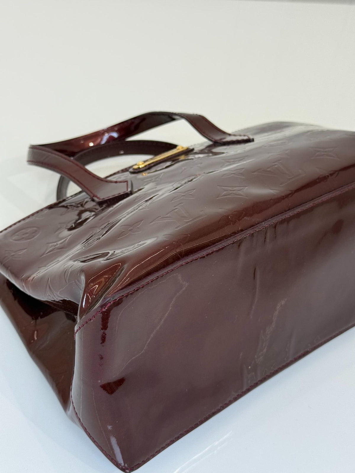 Louis Vuitton Wilshire PM Amarante Monogram Vernis Bag