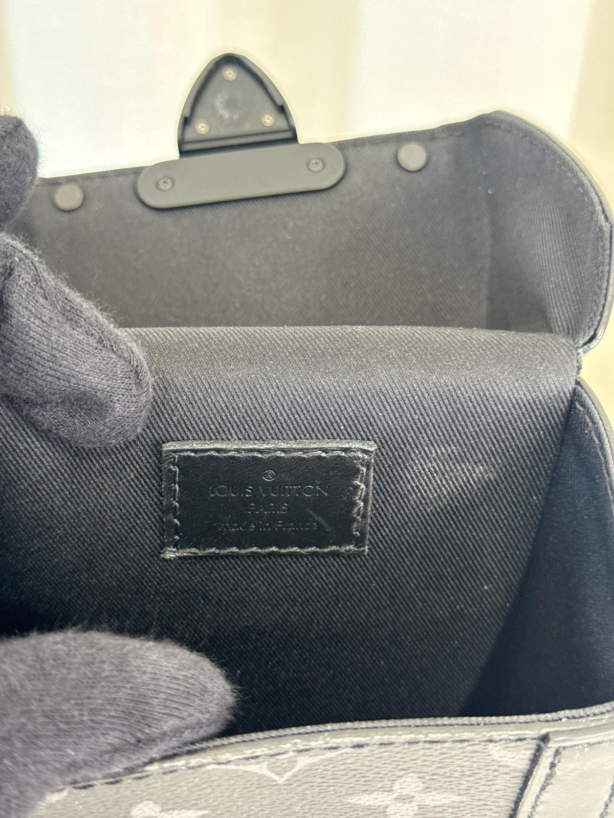 Louis Vuitton Vertical Trunk Wearable Wallet Black Monogram Eclipse
