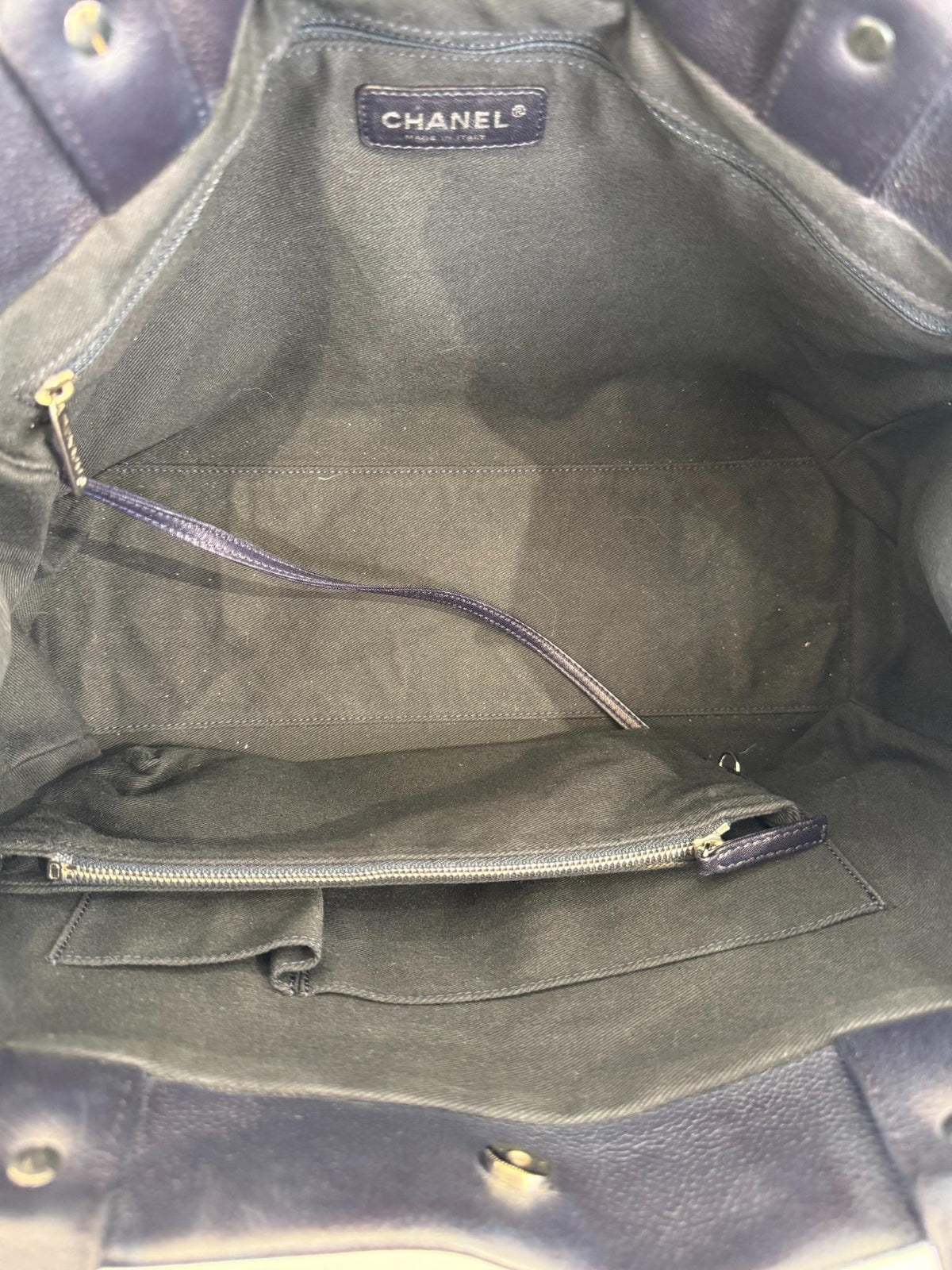 Chanel Ultimate Executive Tote Caviar Large Navy