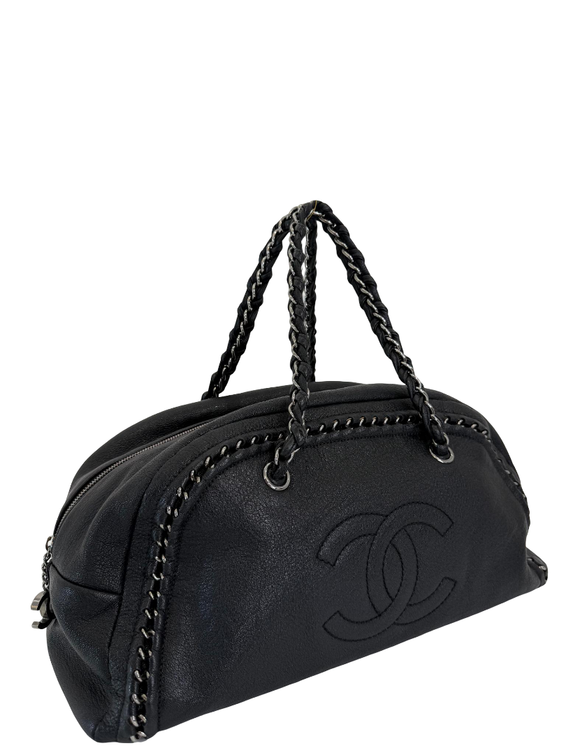 Chanel Black Leather Luxe Ligne Medium Bowler Bag