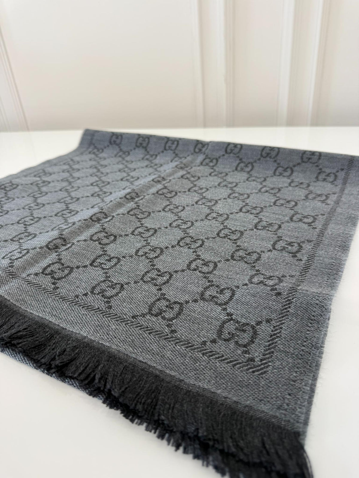 Gucci Grey GG Jacquard Pattern Knitted Wool Scarf