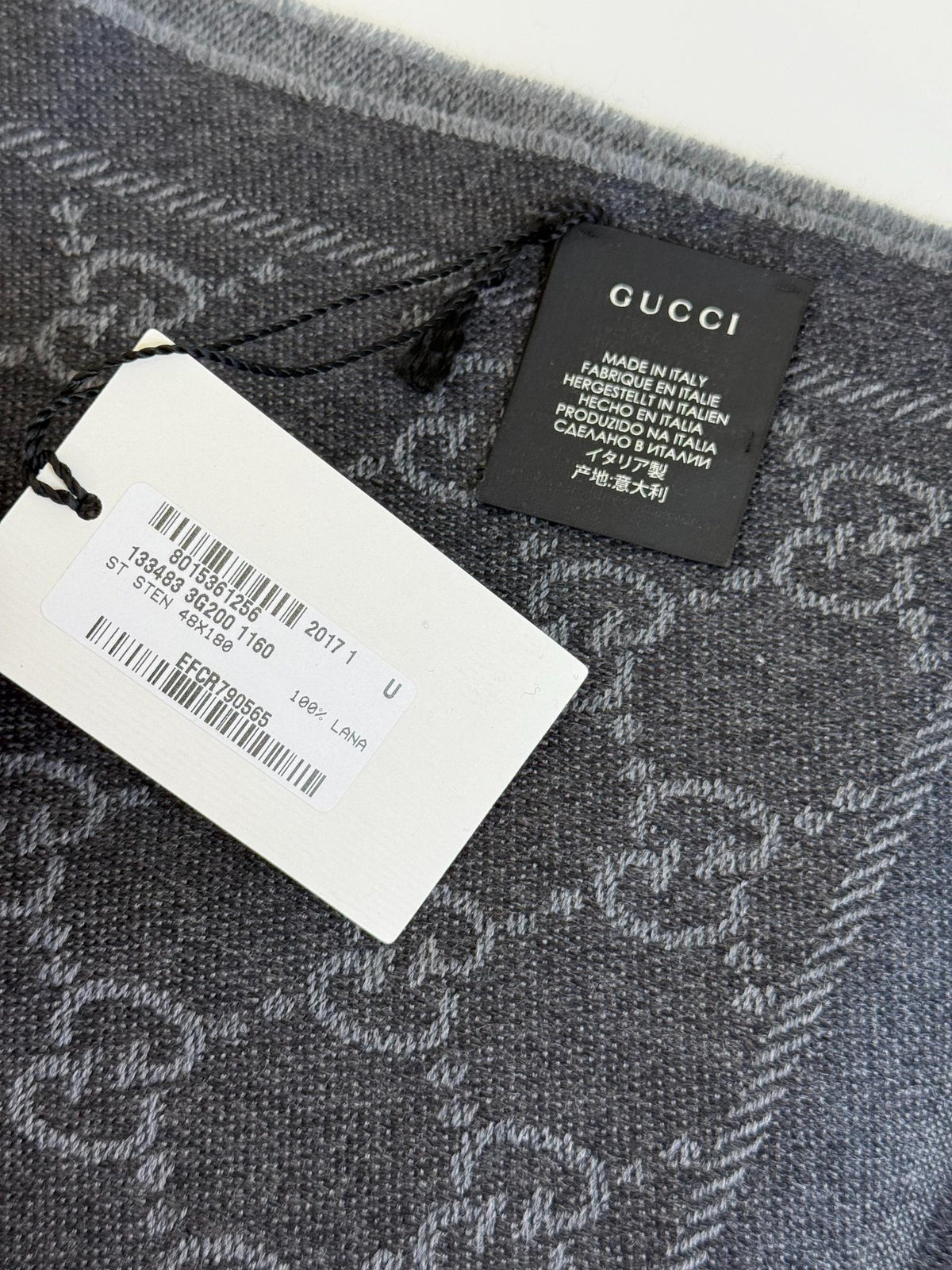 Gucci Grey GG Jacquard Pattern Knitted Wool Scarf
