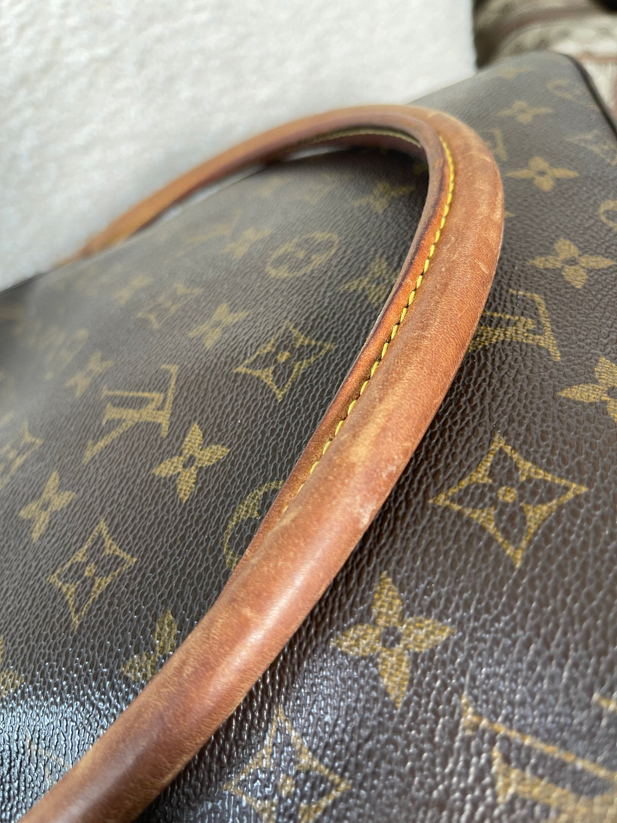 Louis Vuitton Looping GM Monogram Canvas