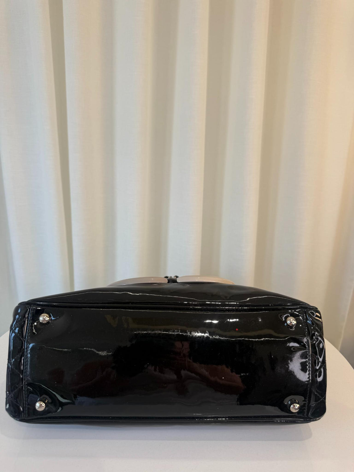 Chanel Black Patent Vinyl Lipstick Ligne Tote
