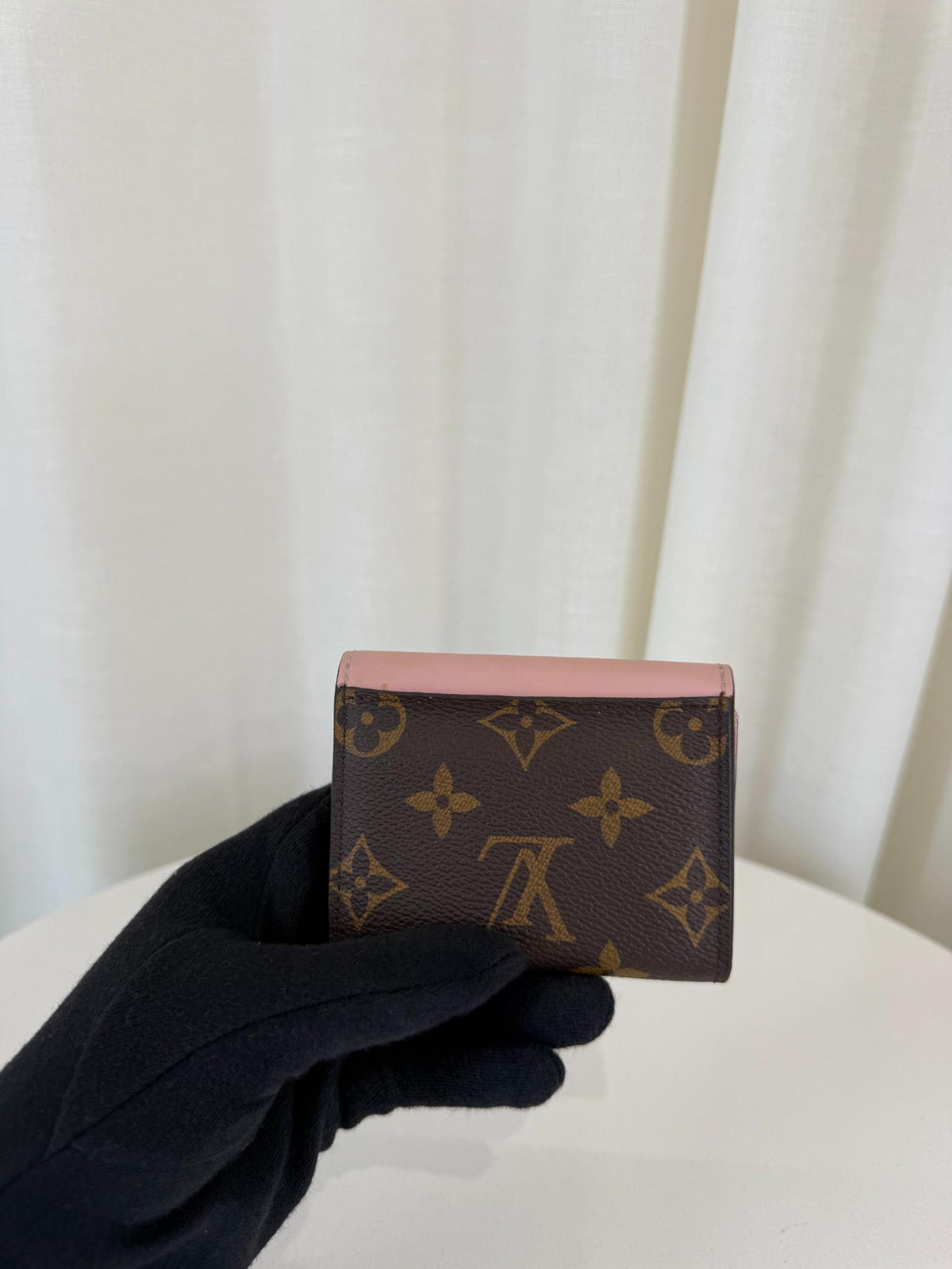 Louis Vuitton Zoé Wallet Monogram Canvas/Rose Ballerine