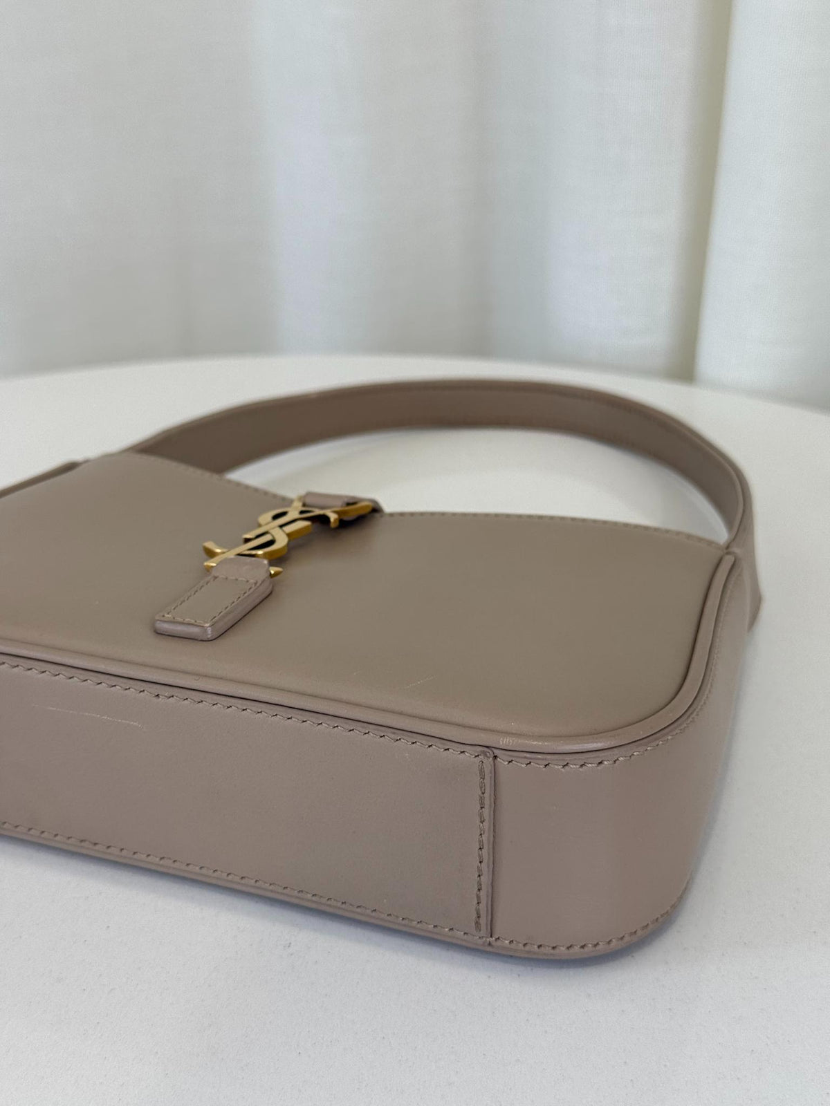 Saint Laurent Le 5 À 7 Smooth Leather Mini Hobo Bag