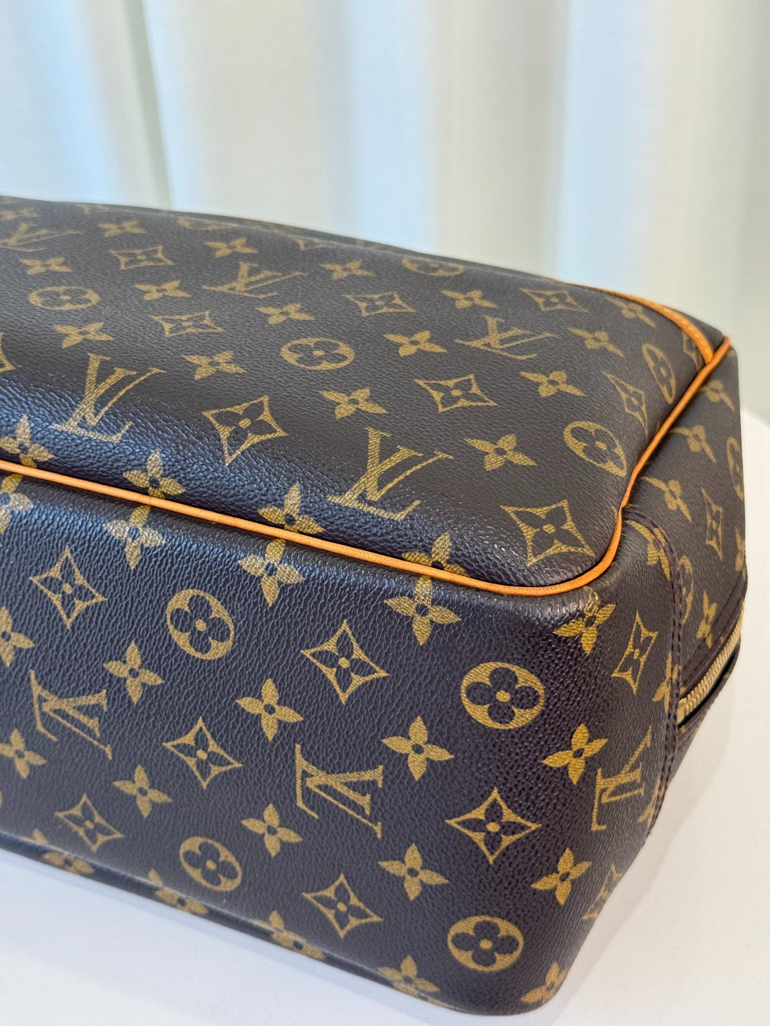 Louis Vuitton Vintage Deauville Monogram Canvas
