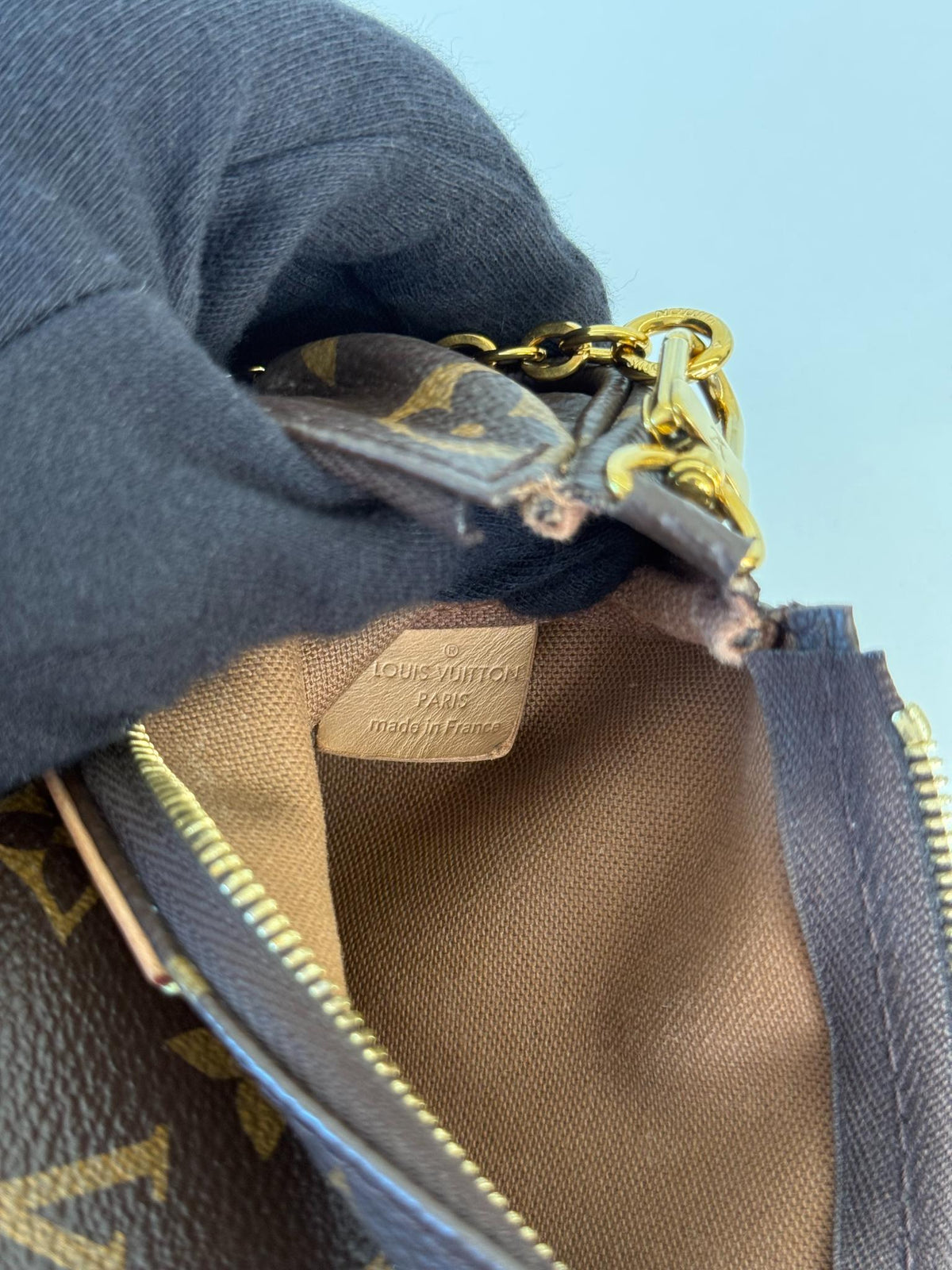 Louis Vuitton Multi Pochette Accessoires Khaki Strap Monogram Canvas