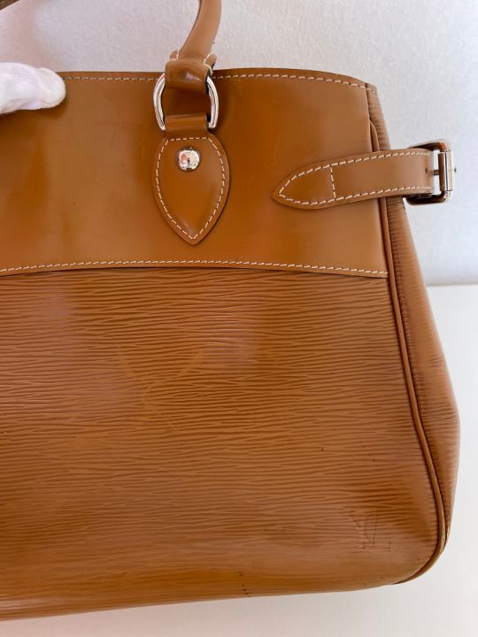 Louis Vuitton Cannelle Epi Leather Passy PM Bag