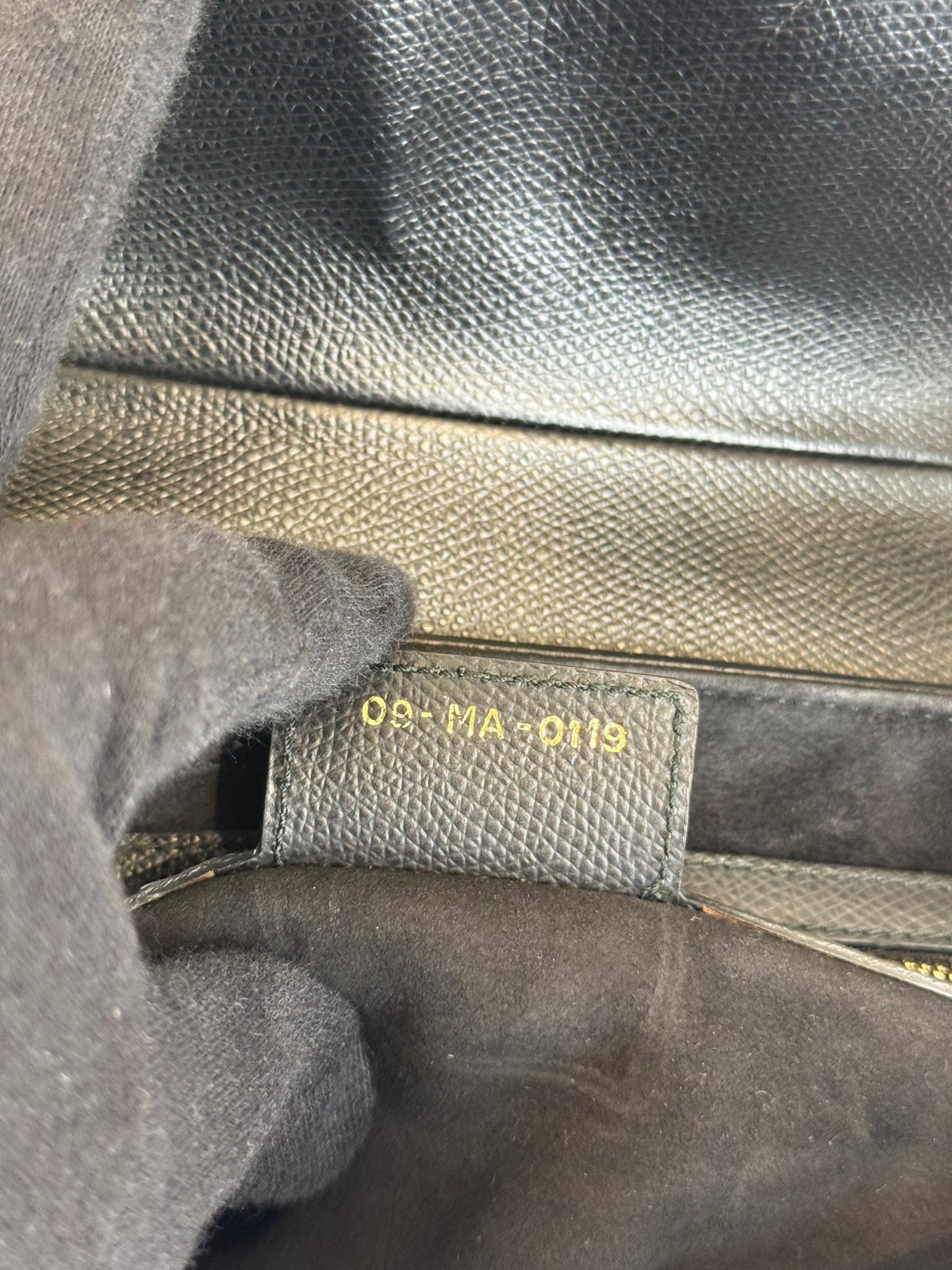 Dior Saddle Bag Black Grained Calfskin with Strap