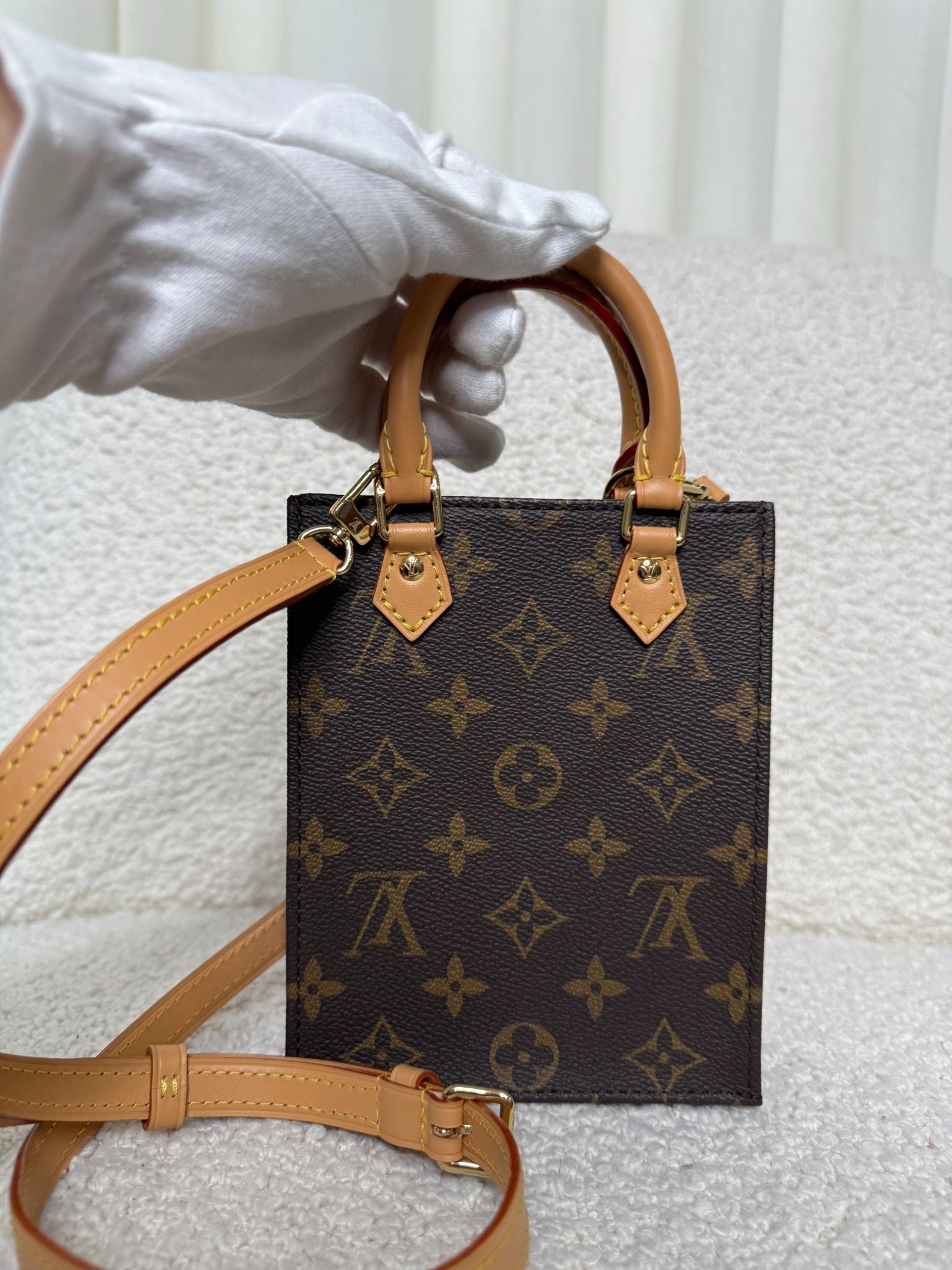 Louis Vuitton Petit Sac Plat Monogram Canvas