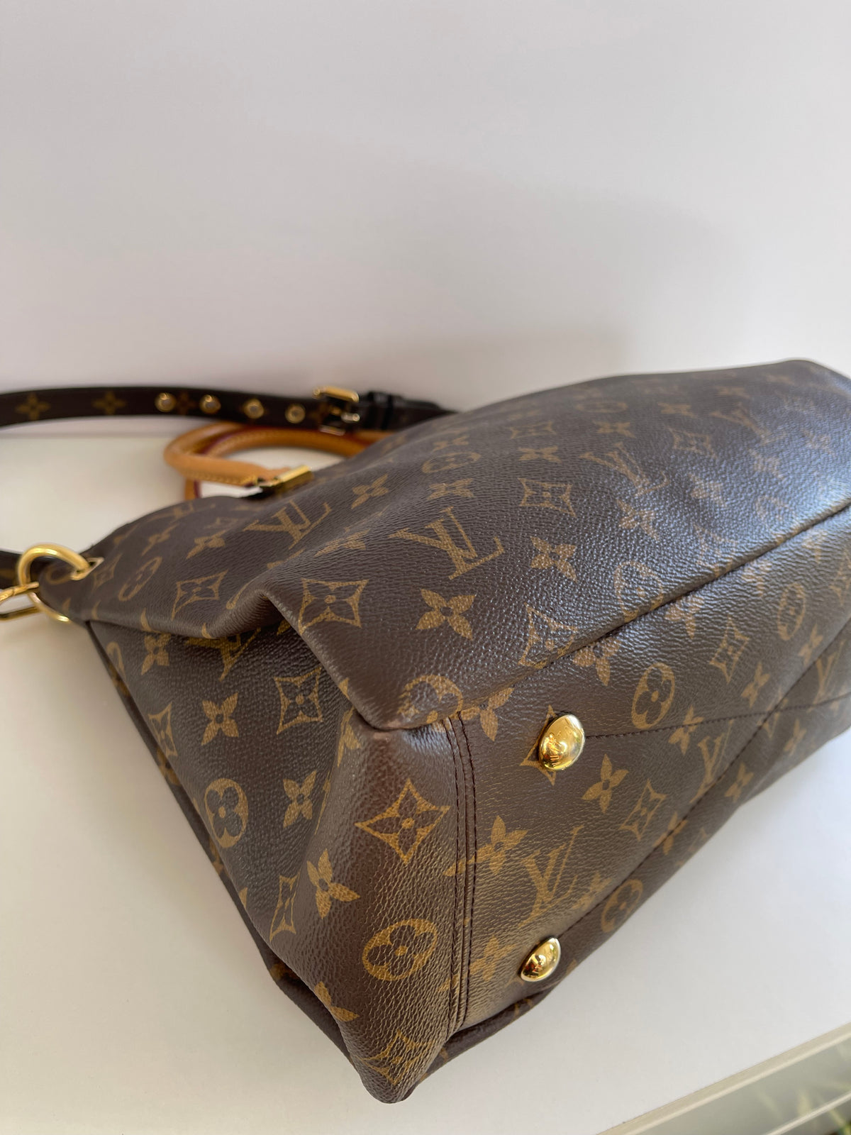 Louis Vuitton Pink Monogram Canvas Pallas MM Bag