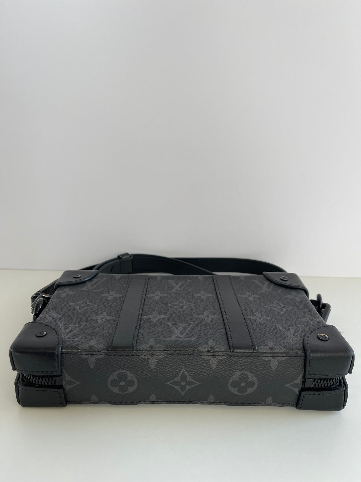 Louis Vuitton Soft Trunk Wallet Shoulder Bag Monogram Eclipse