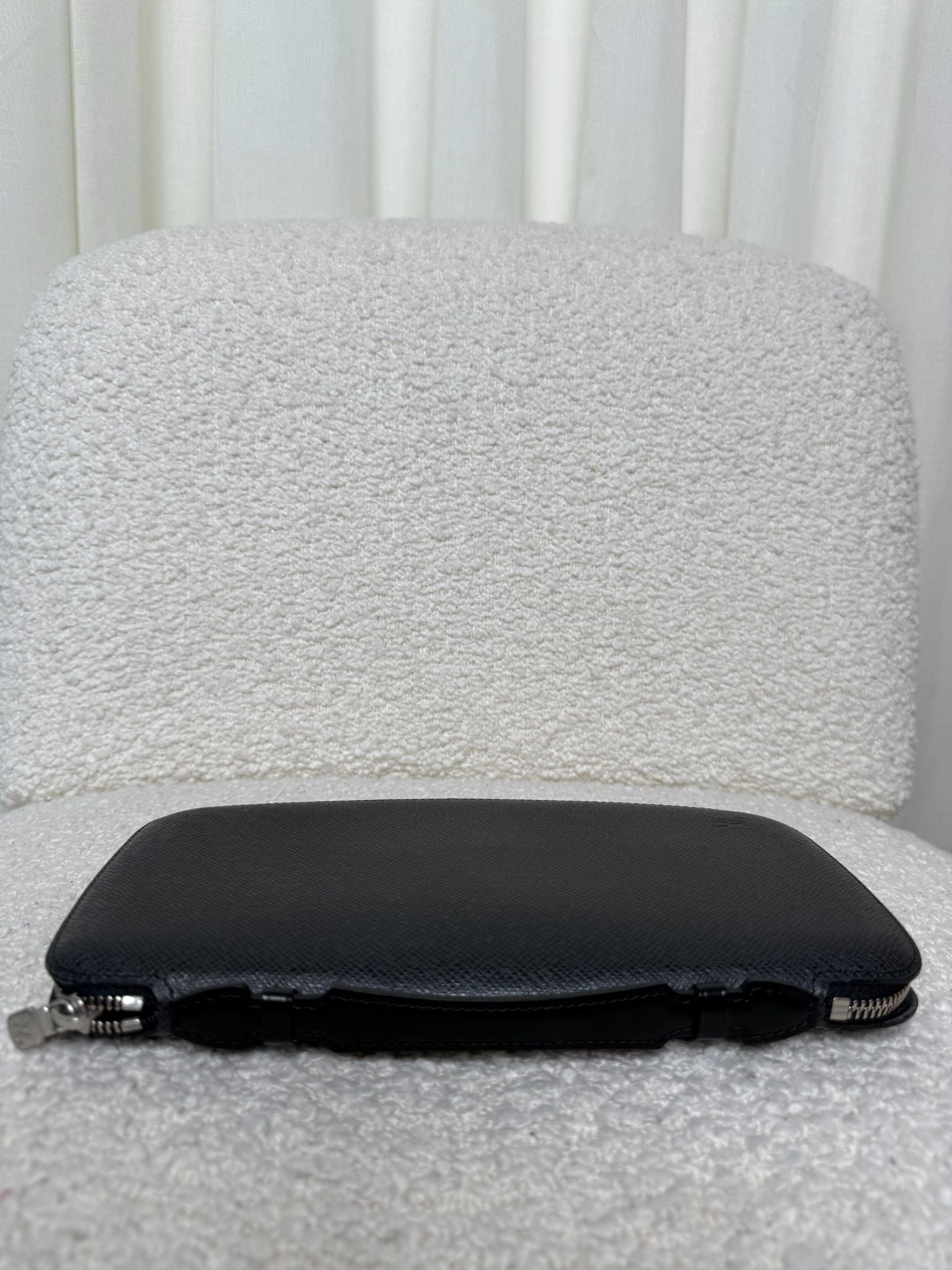 Louis Vuitton Long Wallet Organizer Atoll Taiga Black