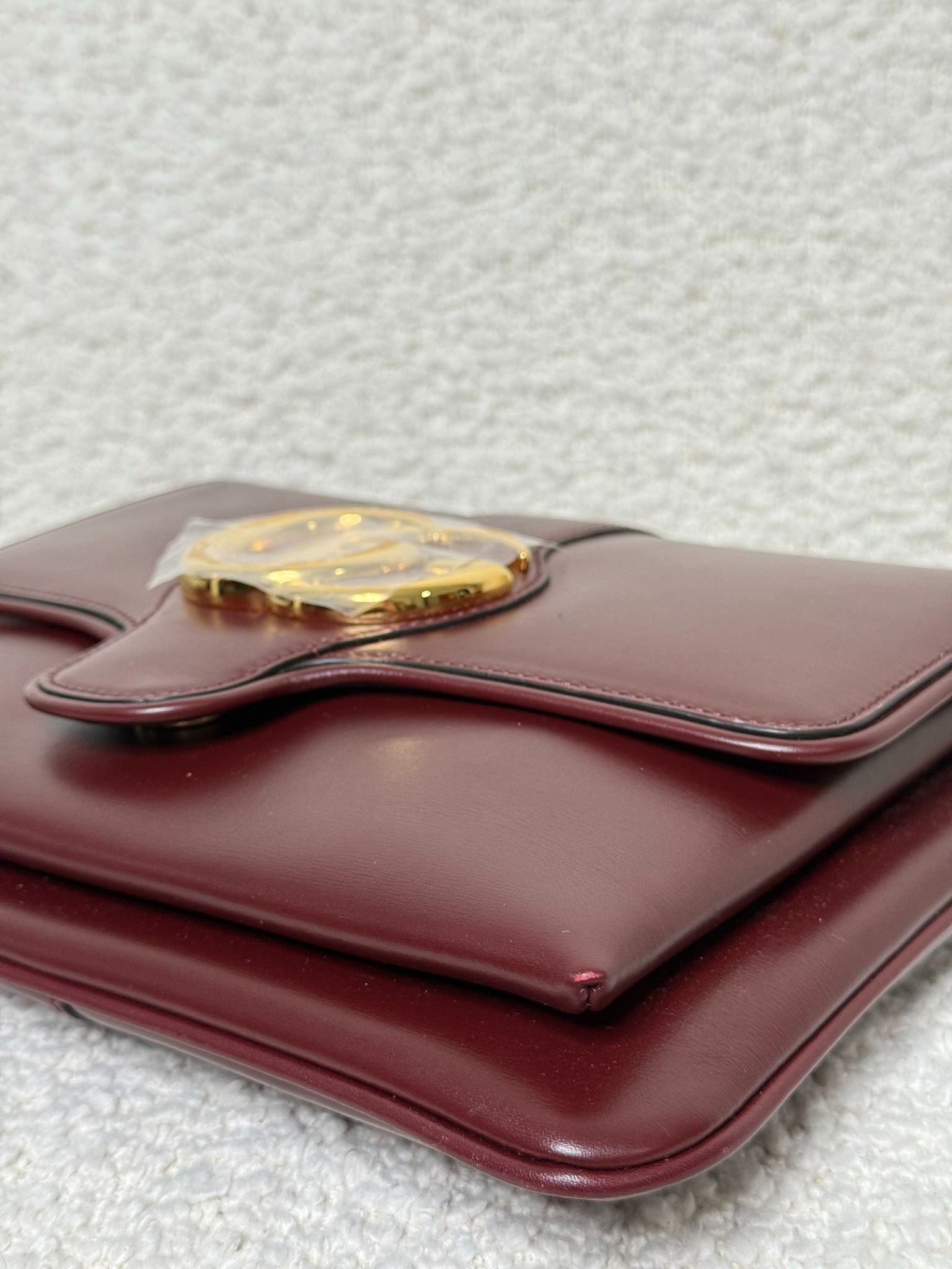 Gucci Arli Burgundy Calfskin Leather Crossbody Bag