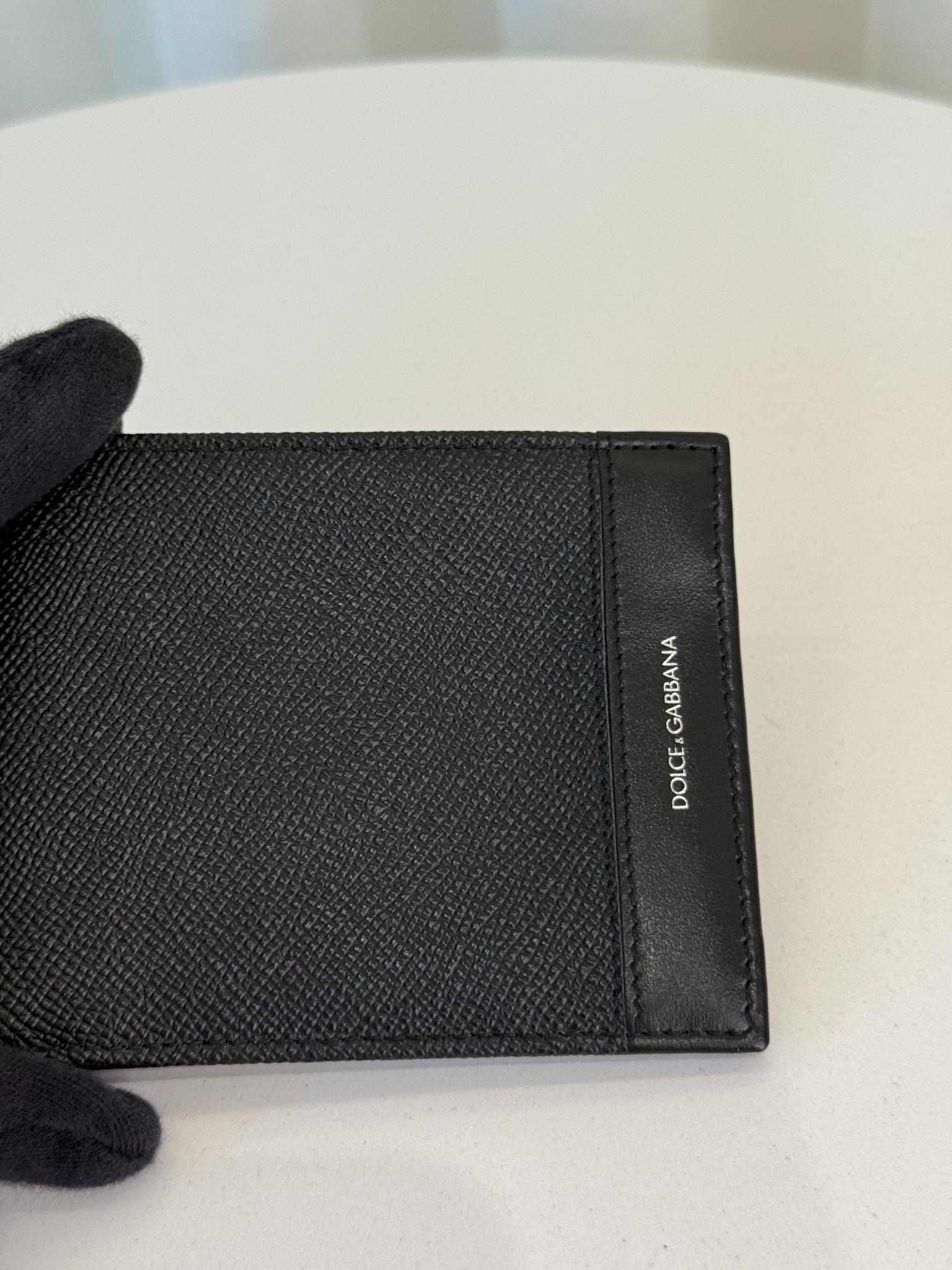 Dolce Gabbana Men's Black Dauphine Leather Bifold Wallet